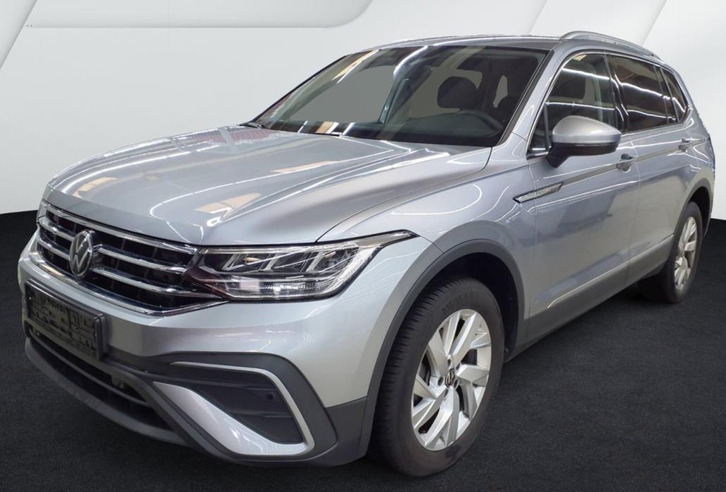 Tiguan Allspace 2.0 TDI DSG Life 7.-Si. ACC LED Navi AHK