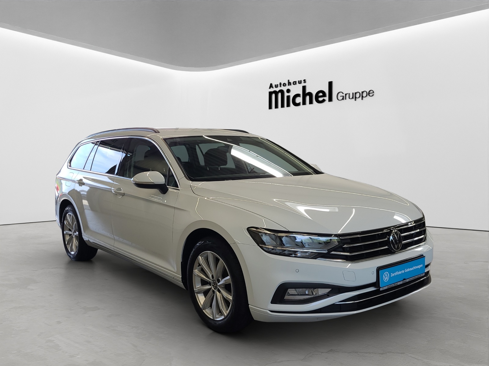 Passat Variant TDI DSG Buisness ACC LED Navi Standh.Ergositz Kamera
