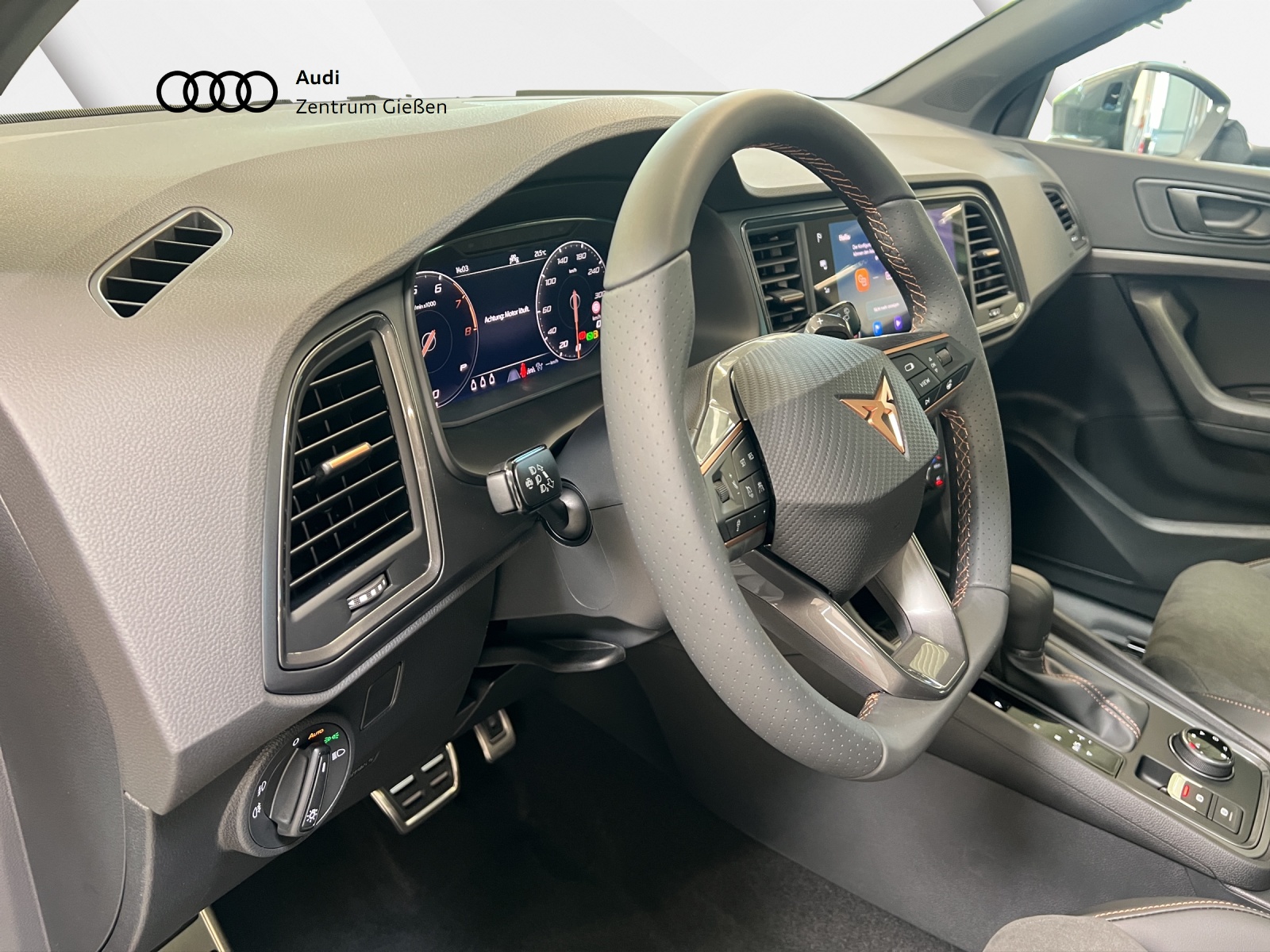 Ateca 2.0 TSI 4Drive DSG VZ Panorama AHK Navi