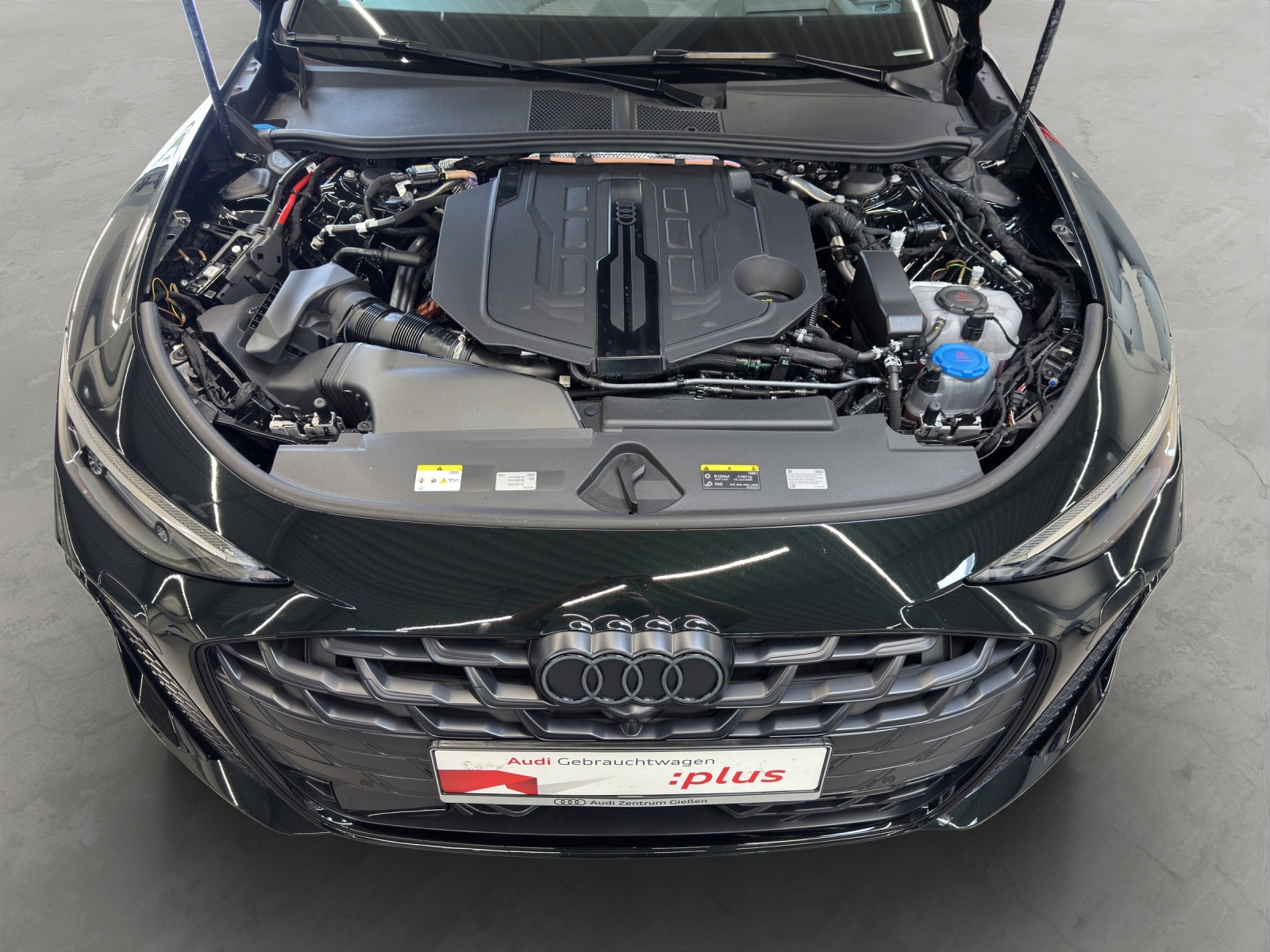 A6 Avant TFSI quattro S line Black AHK B&O HuD Tech pro Standheizung