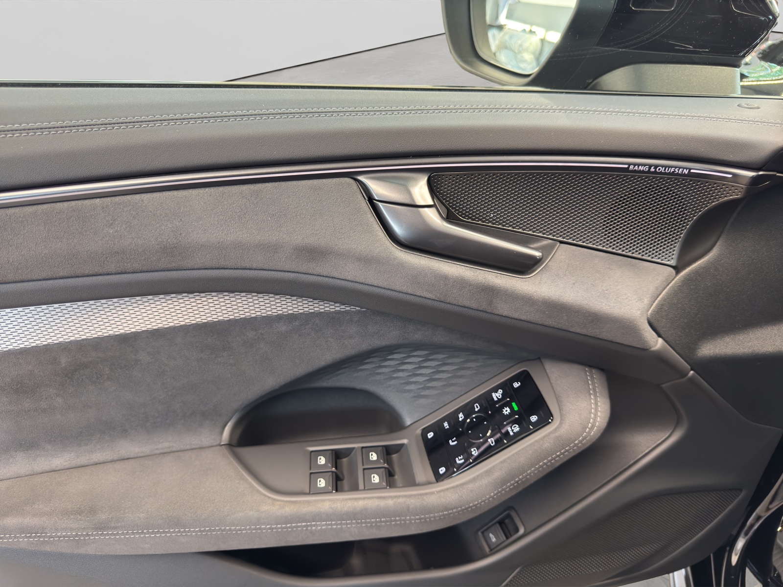 A6 Avant TFSI quattro S line Black AHK B&O HuD Tech pro Standheizung