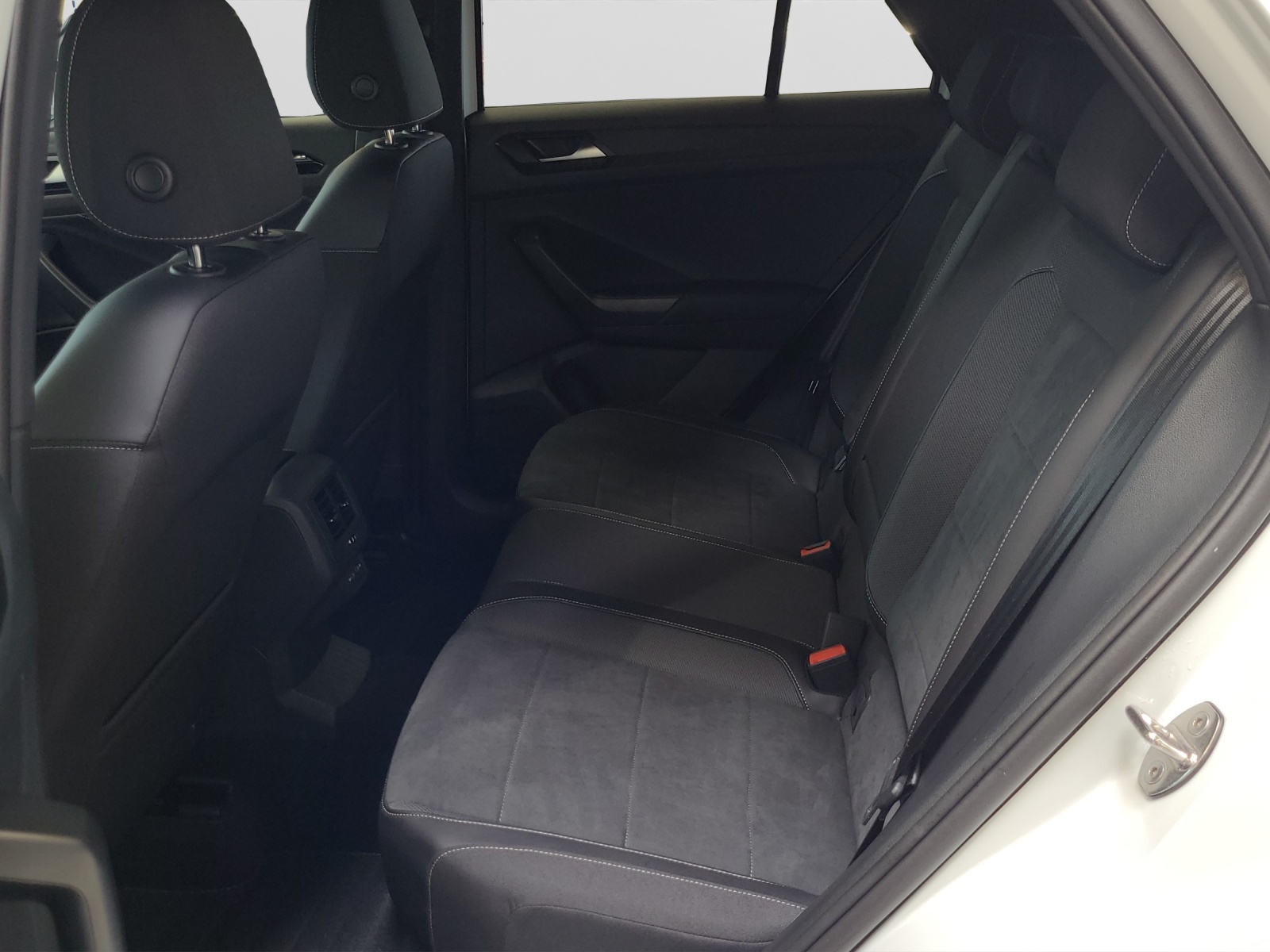T-Roc TSI DSG R-Line LED-Plus ACC Navi AHK Kamera