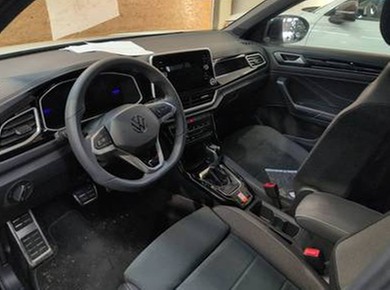 T-Roc TSI DSG R-Line LED-Plus ACC Navi AHK Kamera