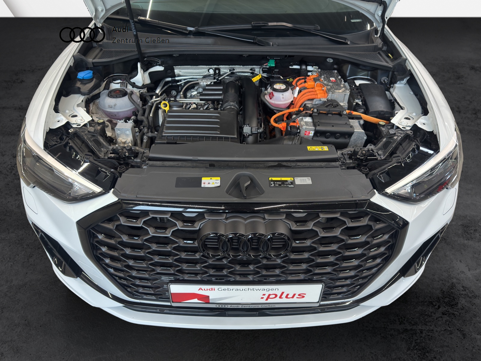 Q3 Sportback 45 TFSI e S line Black SONOS Navi 360°Kamera