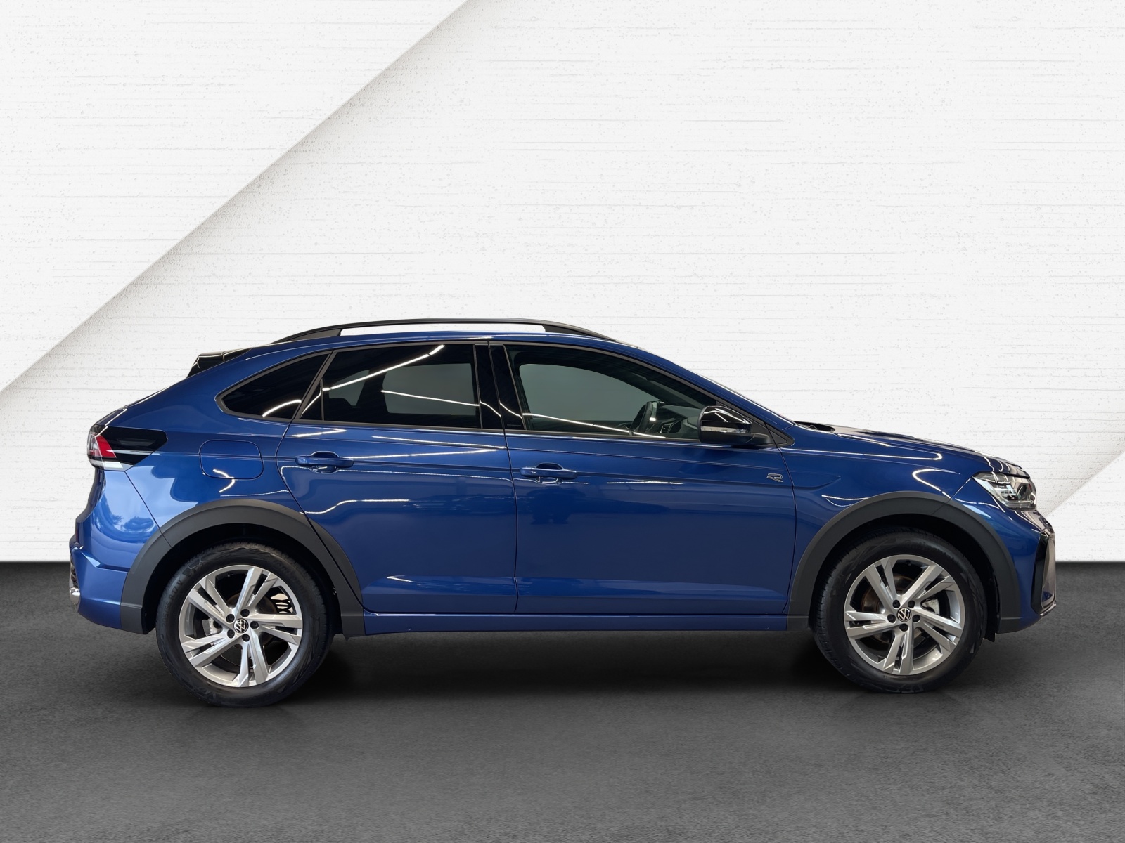 Taigo 1.5 TSI DSG R-Line IQ-Light TravelAssist Navi Rückkamera