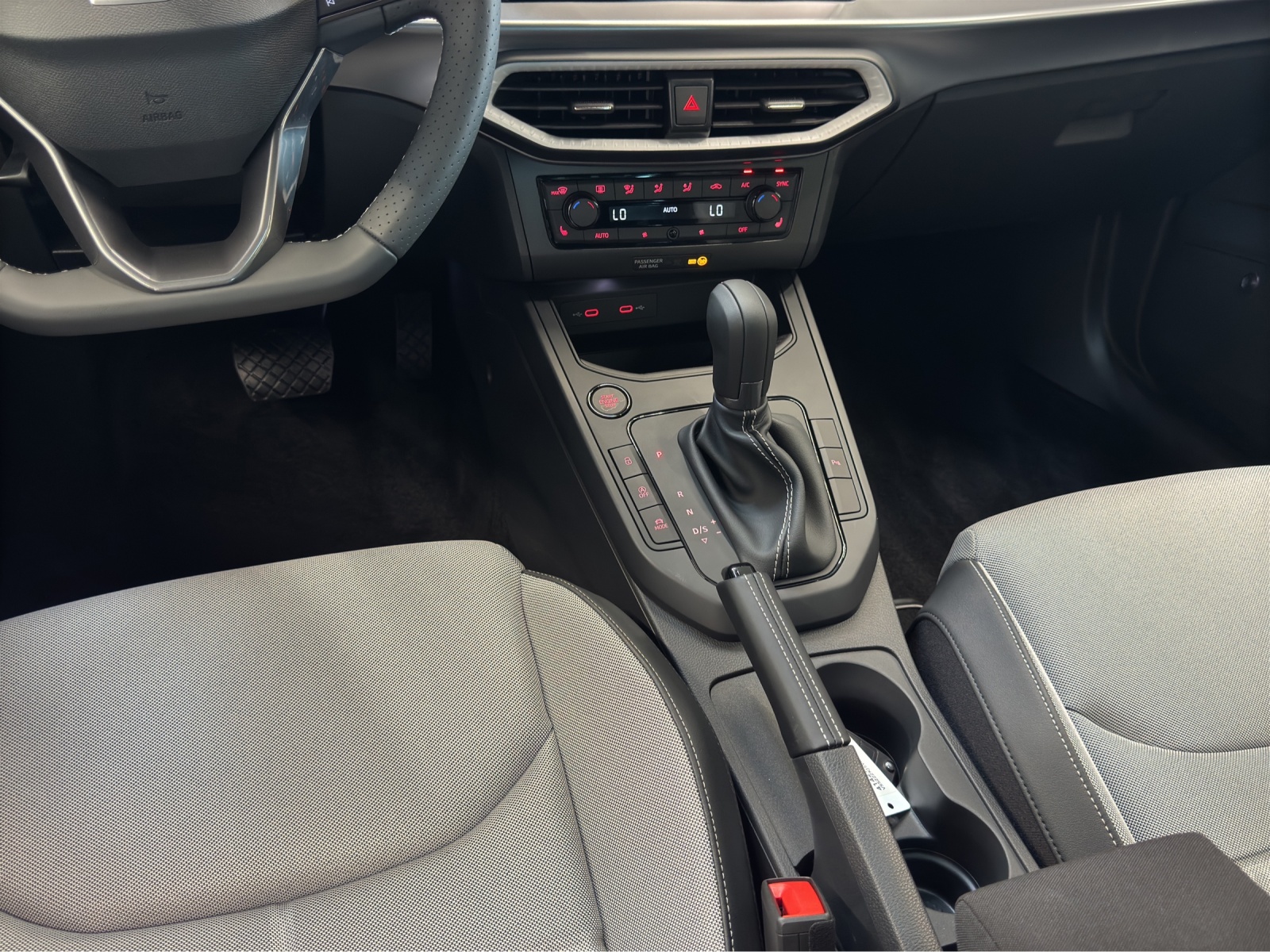 Ibiza 1.5 TSI DSG FR Pano ACC Kamera Navi