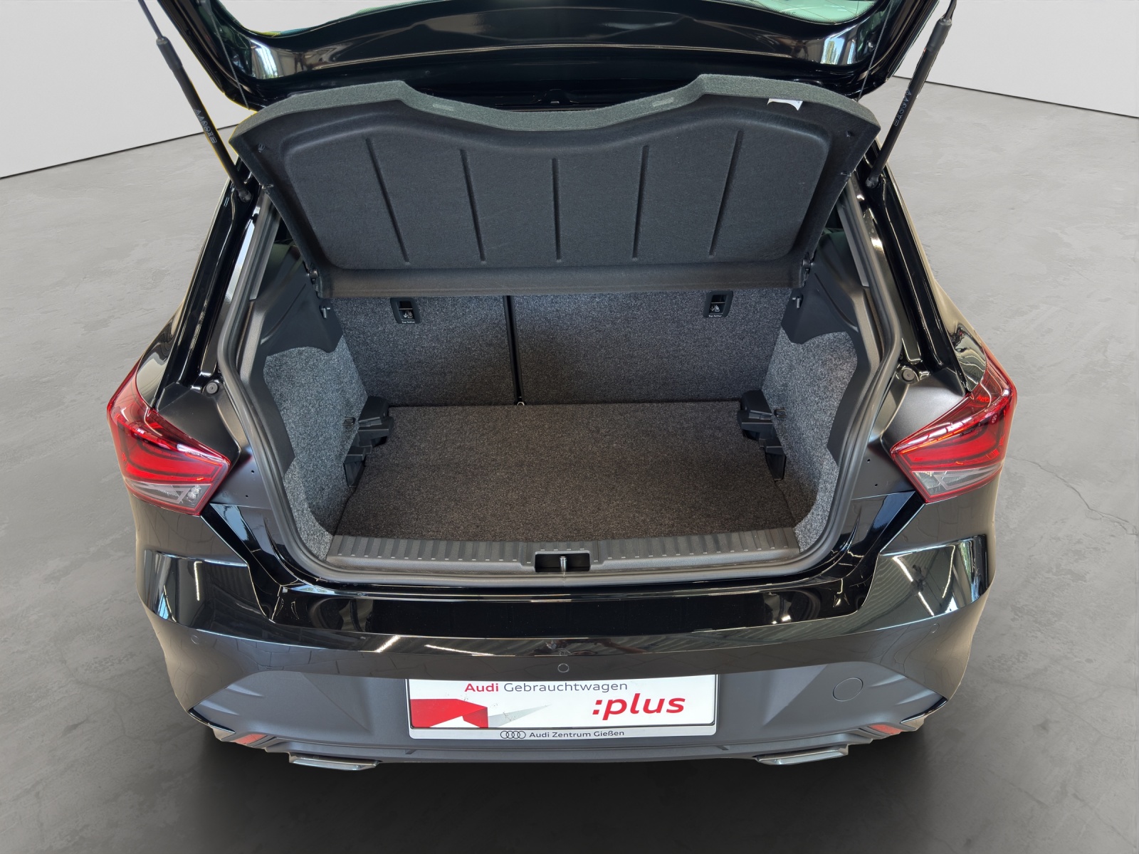 Ibiza 1.5 TSI DSG FR Pano ACC Kamera Navi