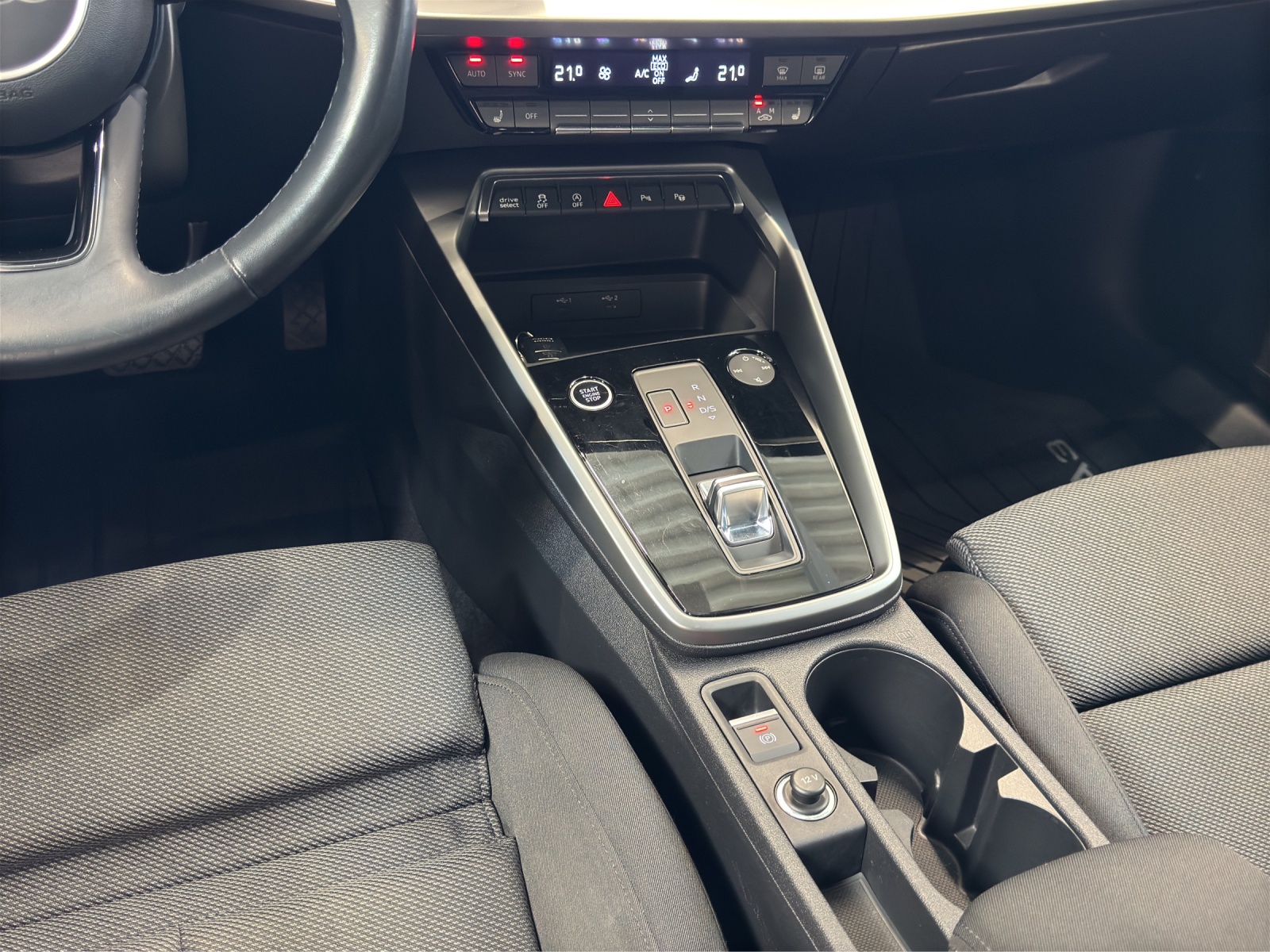 A3 Sportback 35 TFSI S-tronic S line Black Navi LED