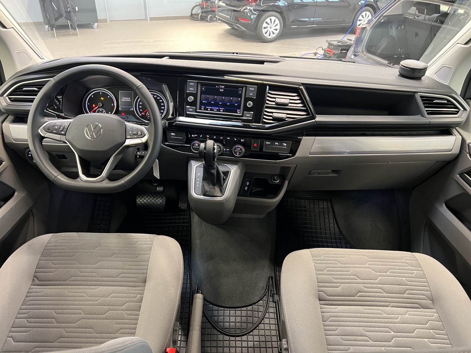 T6 California Ocean 6.1 2.0 TDI DSG LED Standheizung AppConnect ACC Kamera