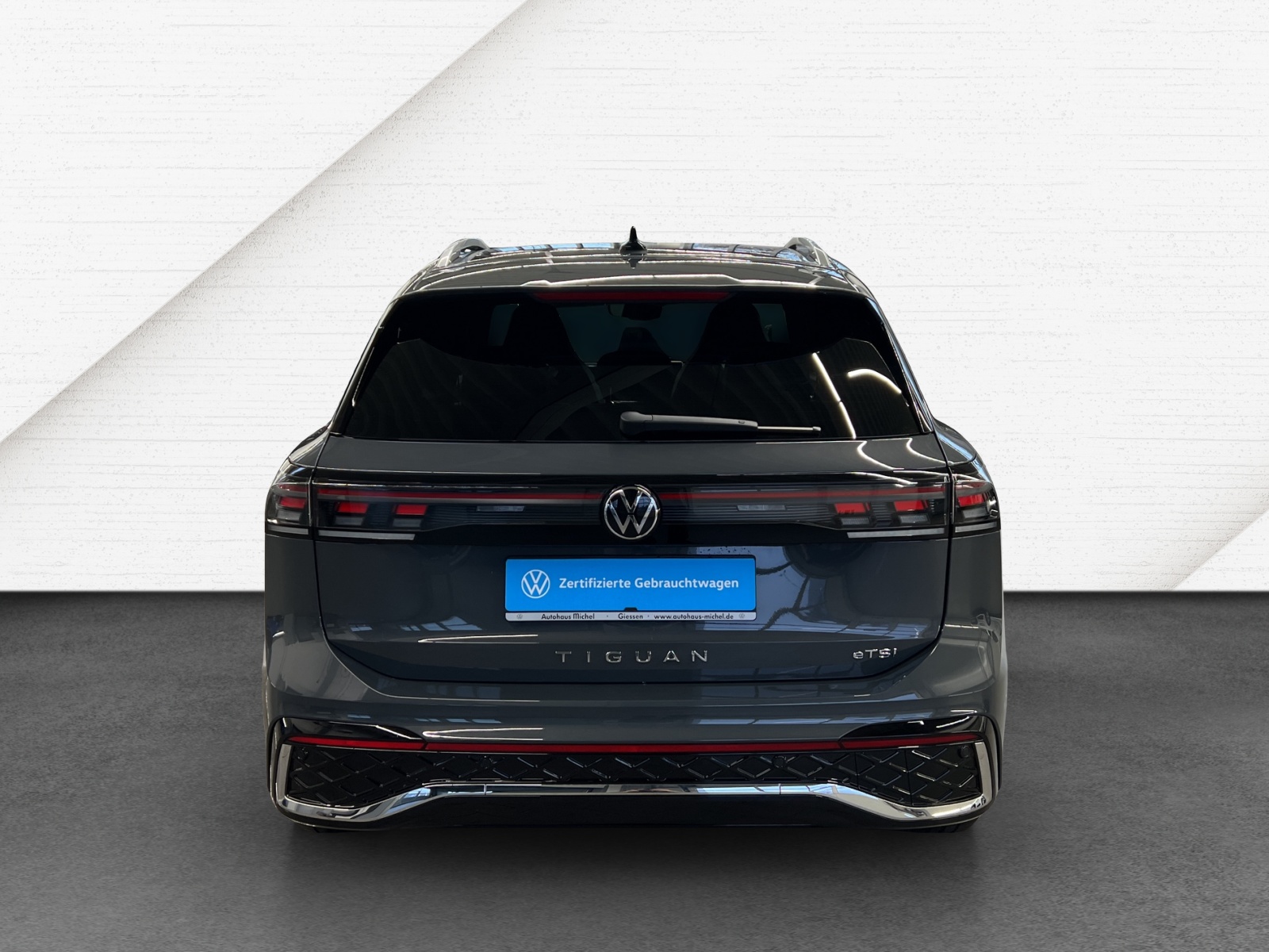 Tiguan 1.5 eTSI DSG R-Line IQ-Light TravelAssist Navi AHK
