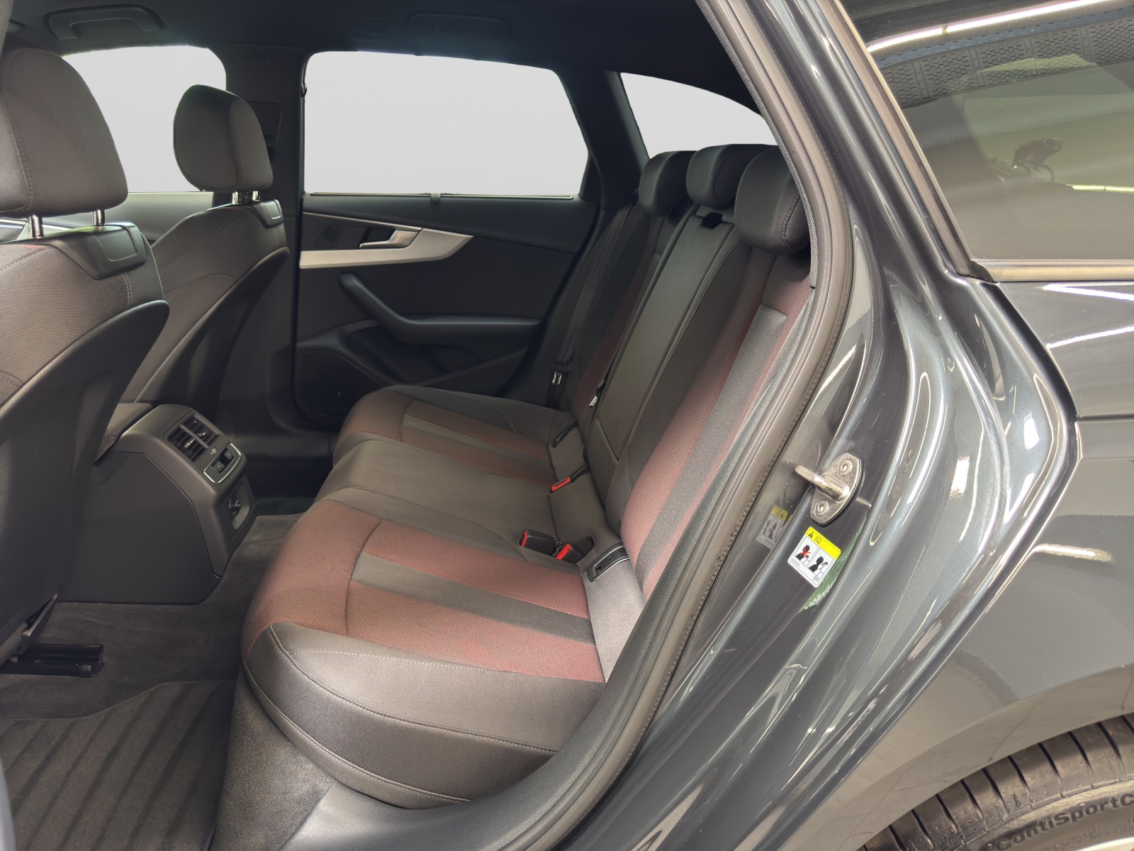 A4 Avant 35 TDI S-tronic basis AHK Kamera Navi