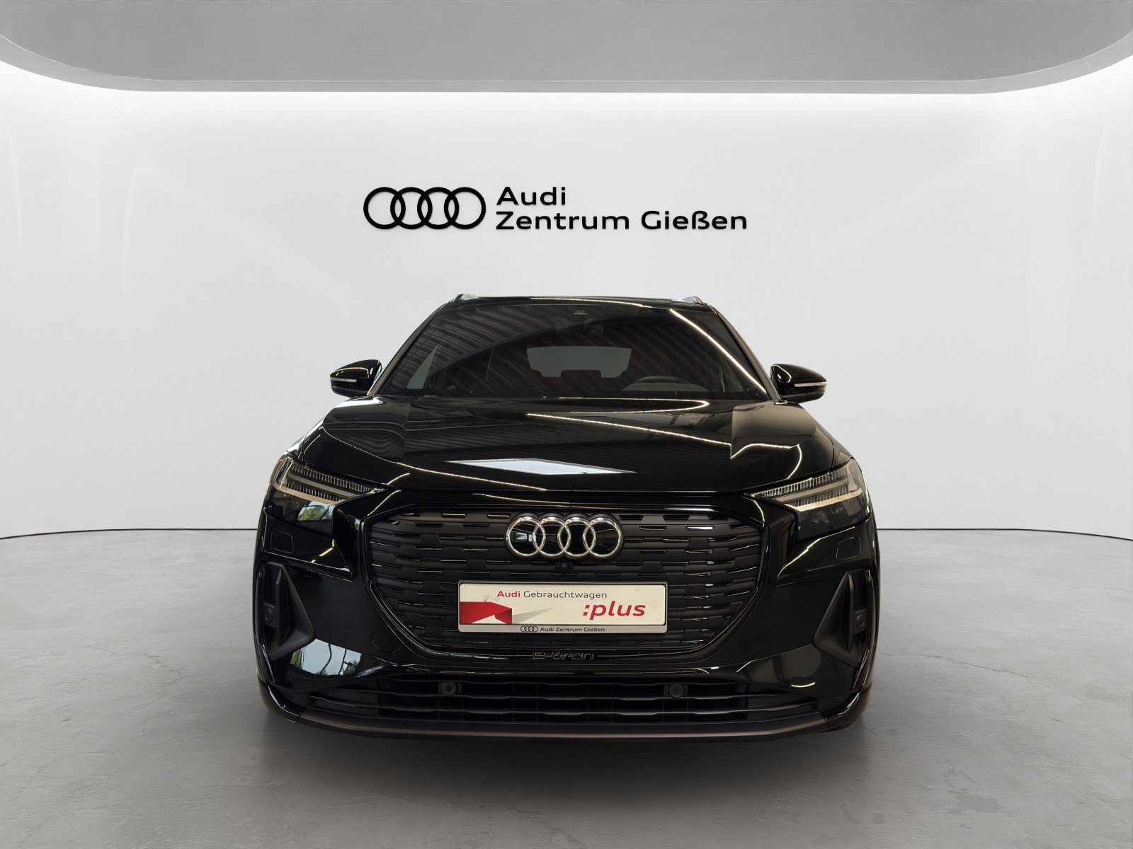 Q4 e-tron 50 quattro S line Black Matrix-LED Navi