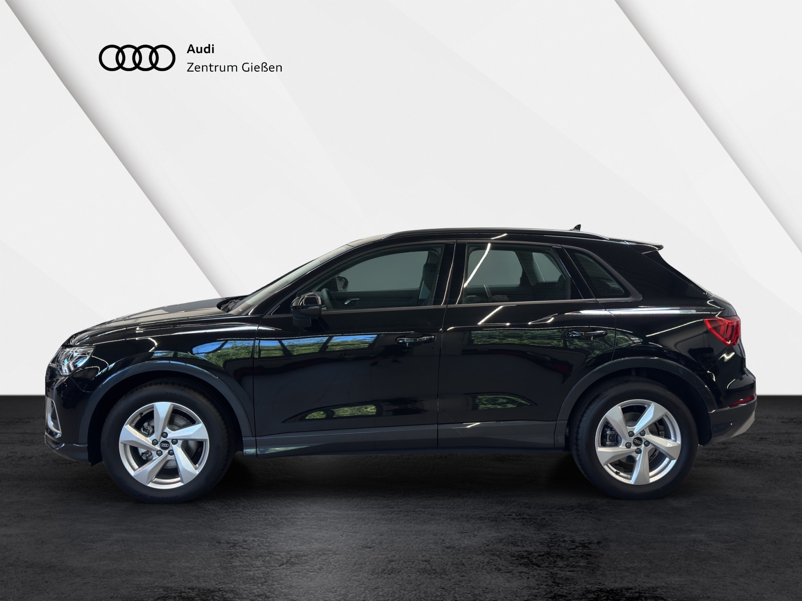 Q3 35 TFSI advanced AHK LED Kamera Standheizung