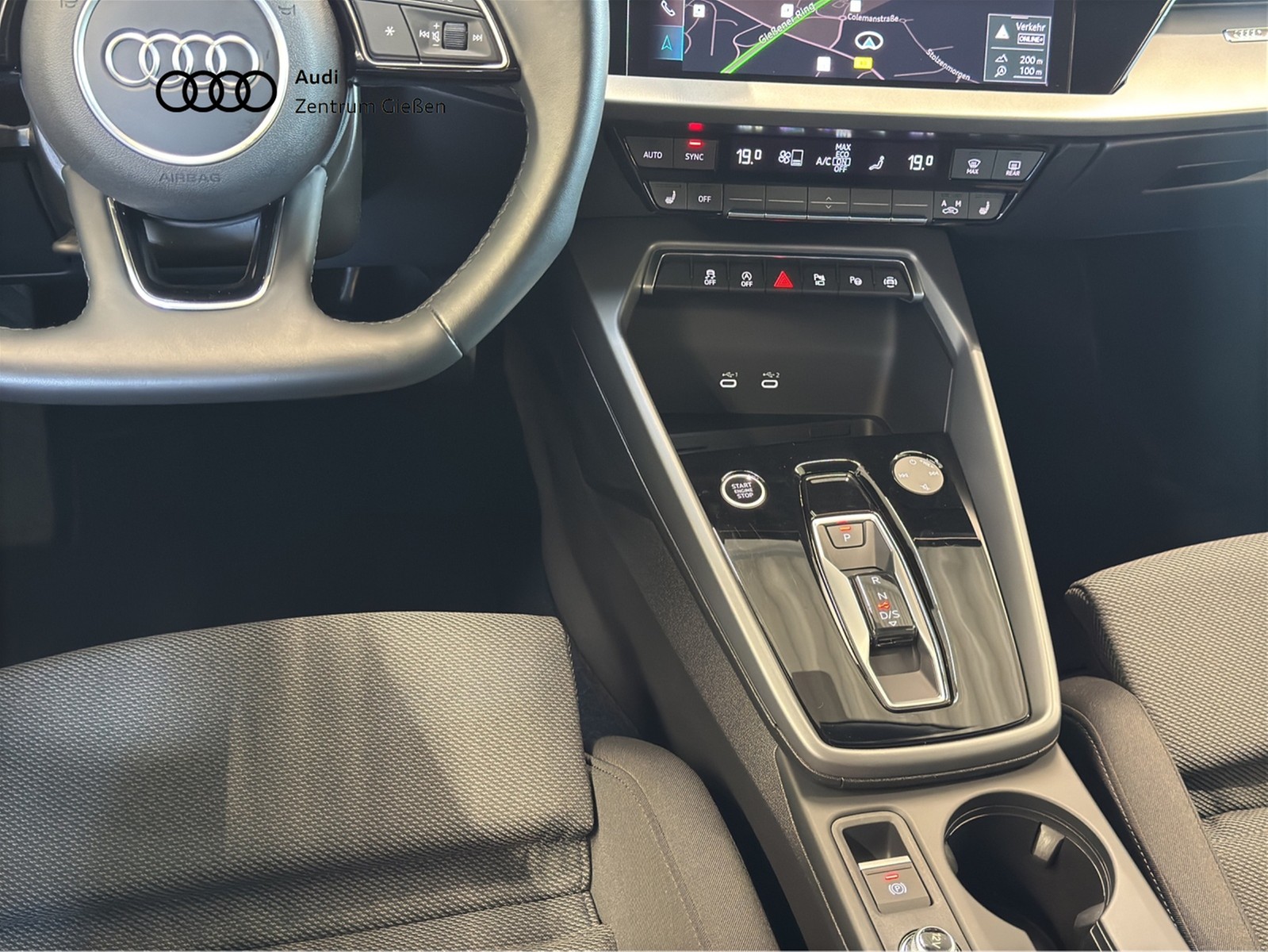 A3 Limousine 35 TFSI advanced AHK HuD SONOS Navi Kamera
