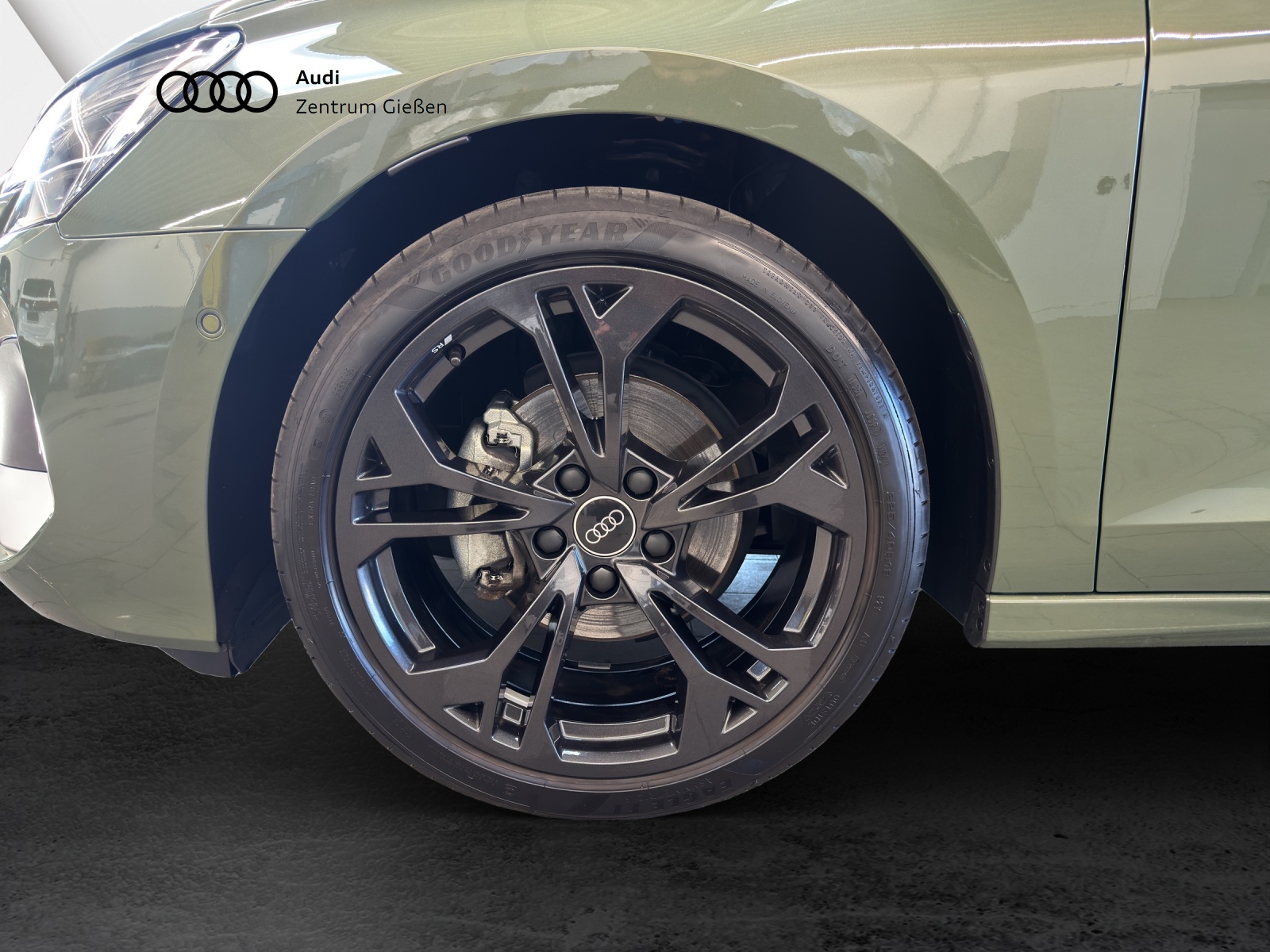 A3 Limousine 35 TFSI advanced AHK HuD SONOS Navi Kamera