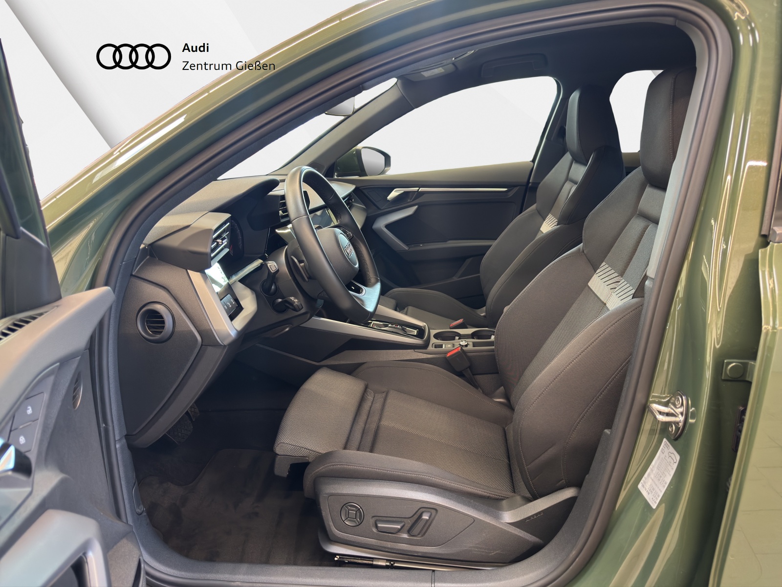 A3 Limousine 35 TFSI advanced AHK HuD SONOS Navi Kamera