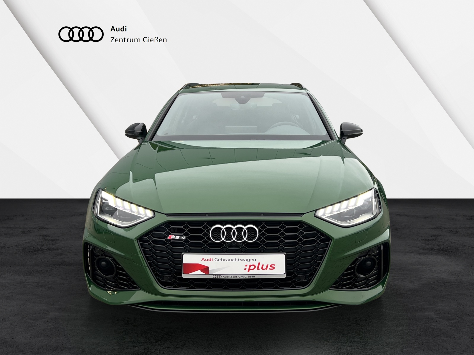 RS4 Avant 2.9 TFSI quattro Black Design-Paket RS grau