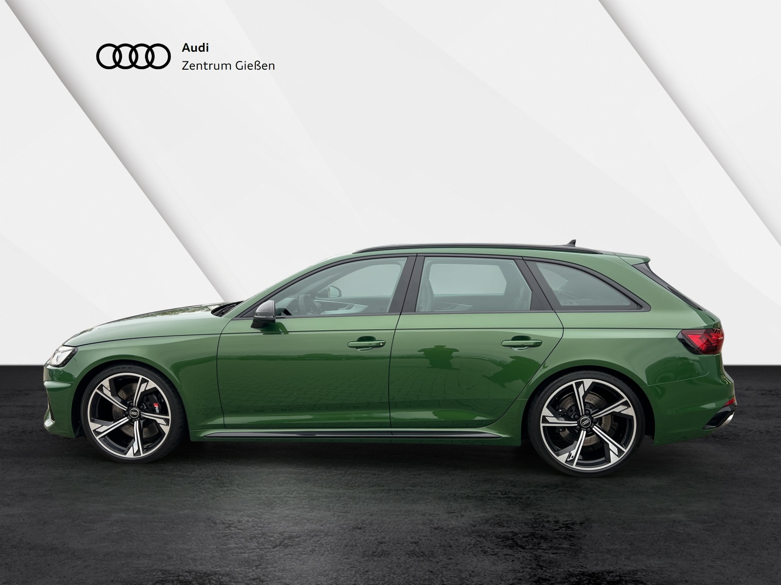 RS4 Avant 2.9 TFSI quattro Black Design-Paket RS grau