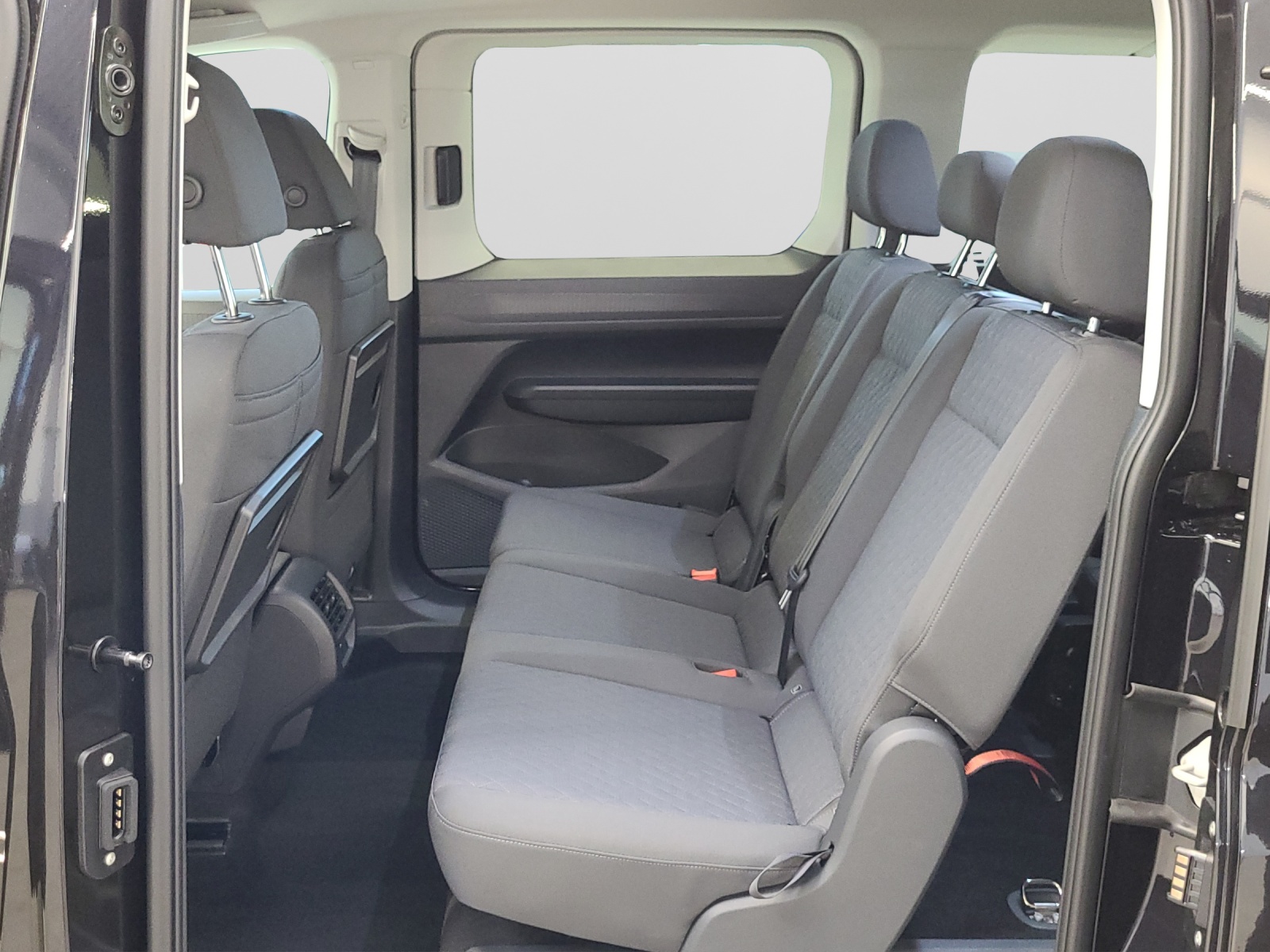 Caddy Maxi TSI DSG Life 7-Si. ACC AHK AppConnect Kamera