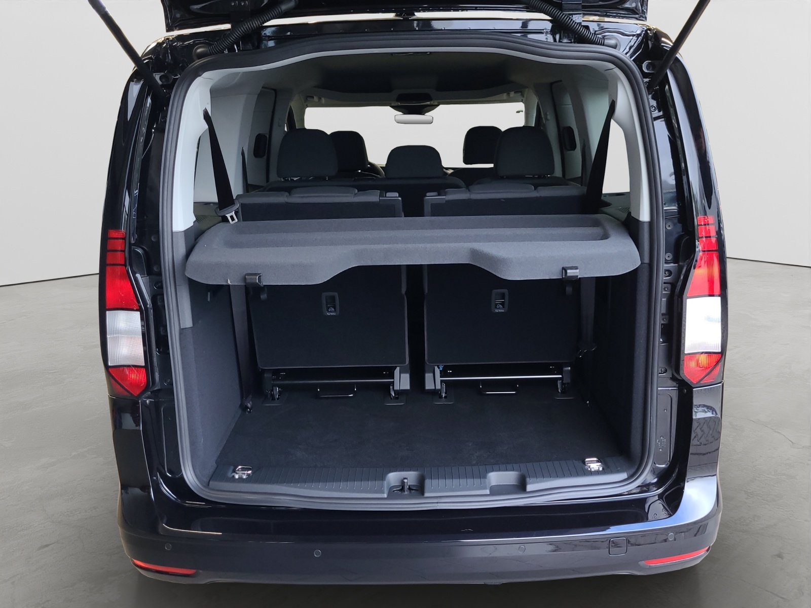 Caddy Maxi TSI DSG Life 7-Si. ACC AHK AppConnect Kamera