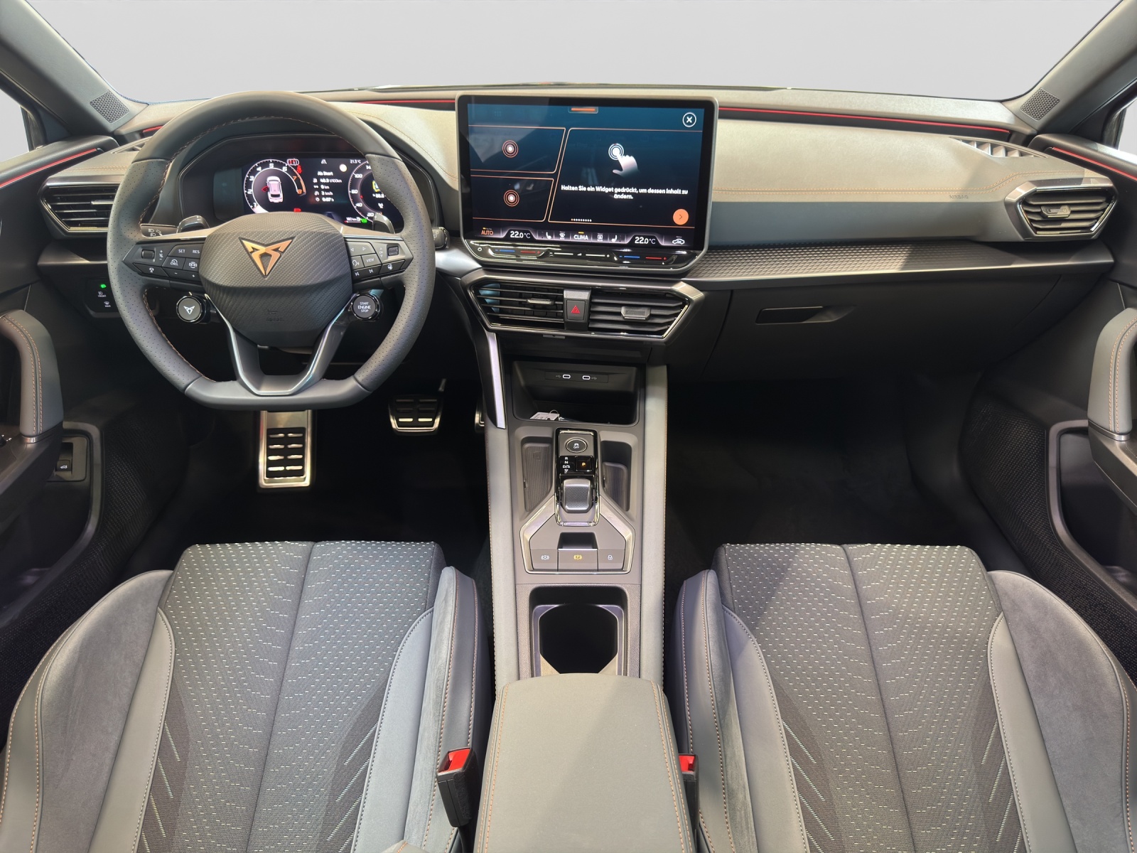 Leon Sportstourer TSI 4Drive VZ Extreme Akebono Pano AHK Navi
