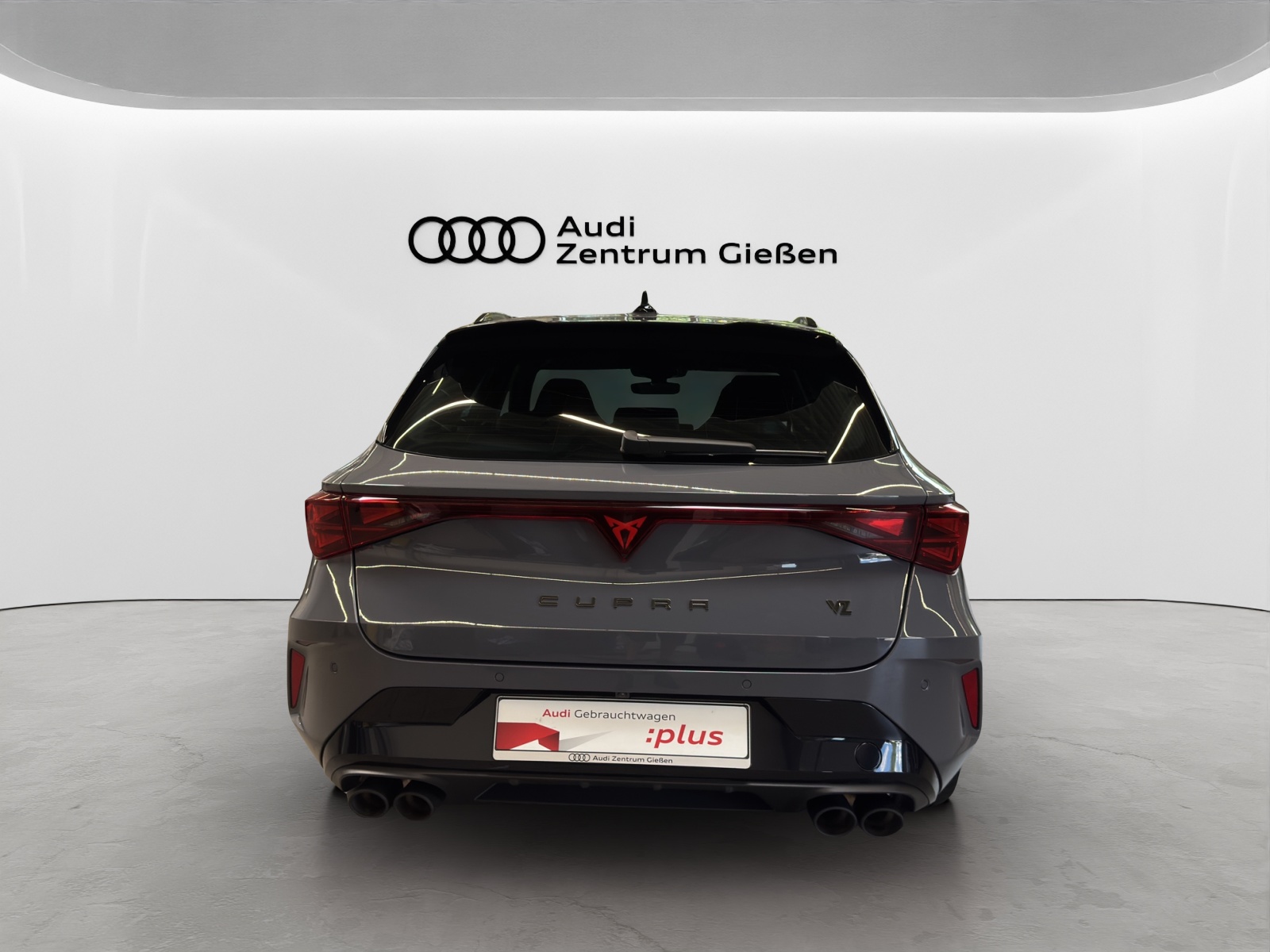 Leon Sportstourer TSI 4Drive VZ Extreme Akebono Pano AHK Navi