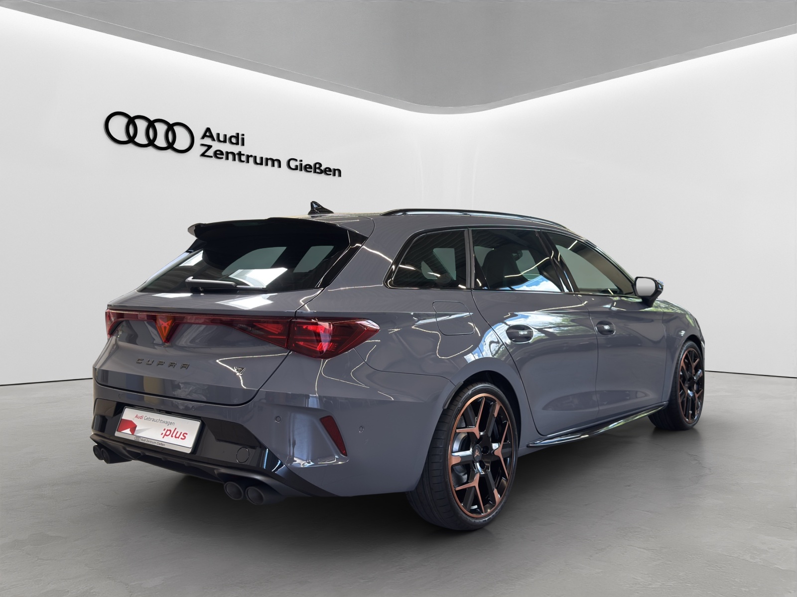 Leon Sportstourer TSI 4Drive VZ Extreme Akebono Pano AHK Navi