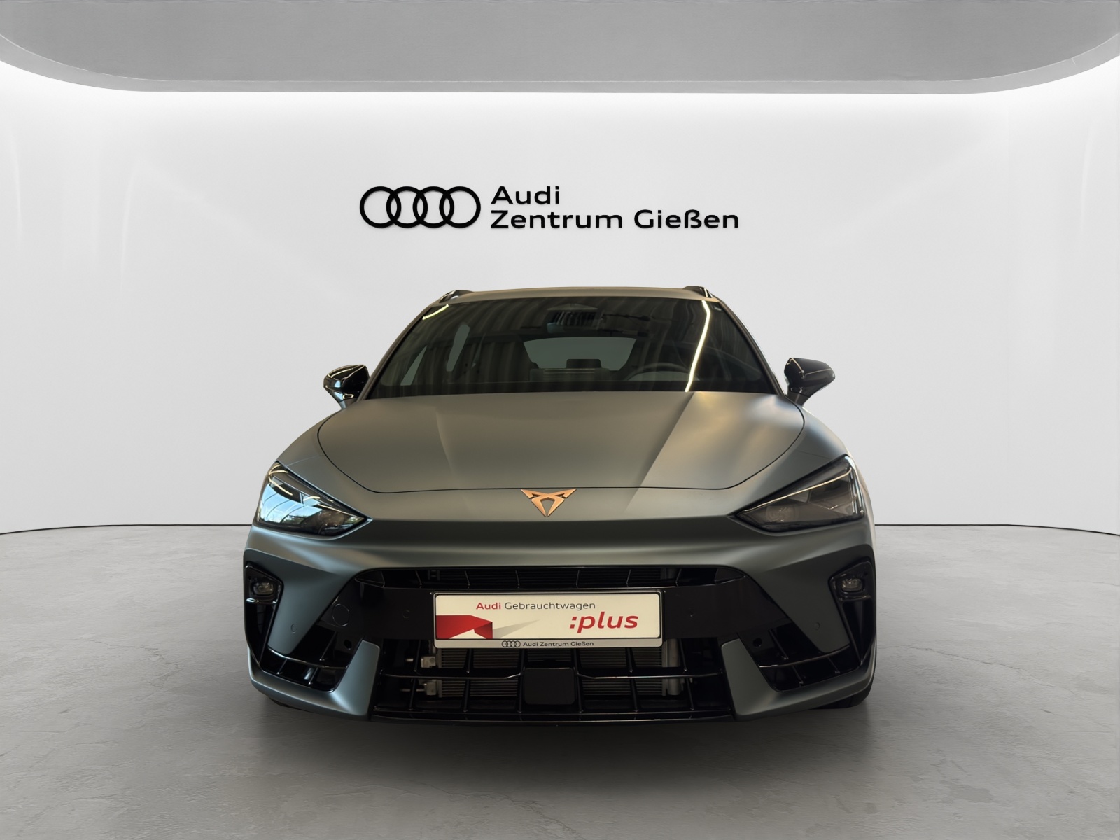 Leon Sportstourer TSI 4Drive VZ Extreme AKEBONO Pano AHK Navi