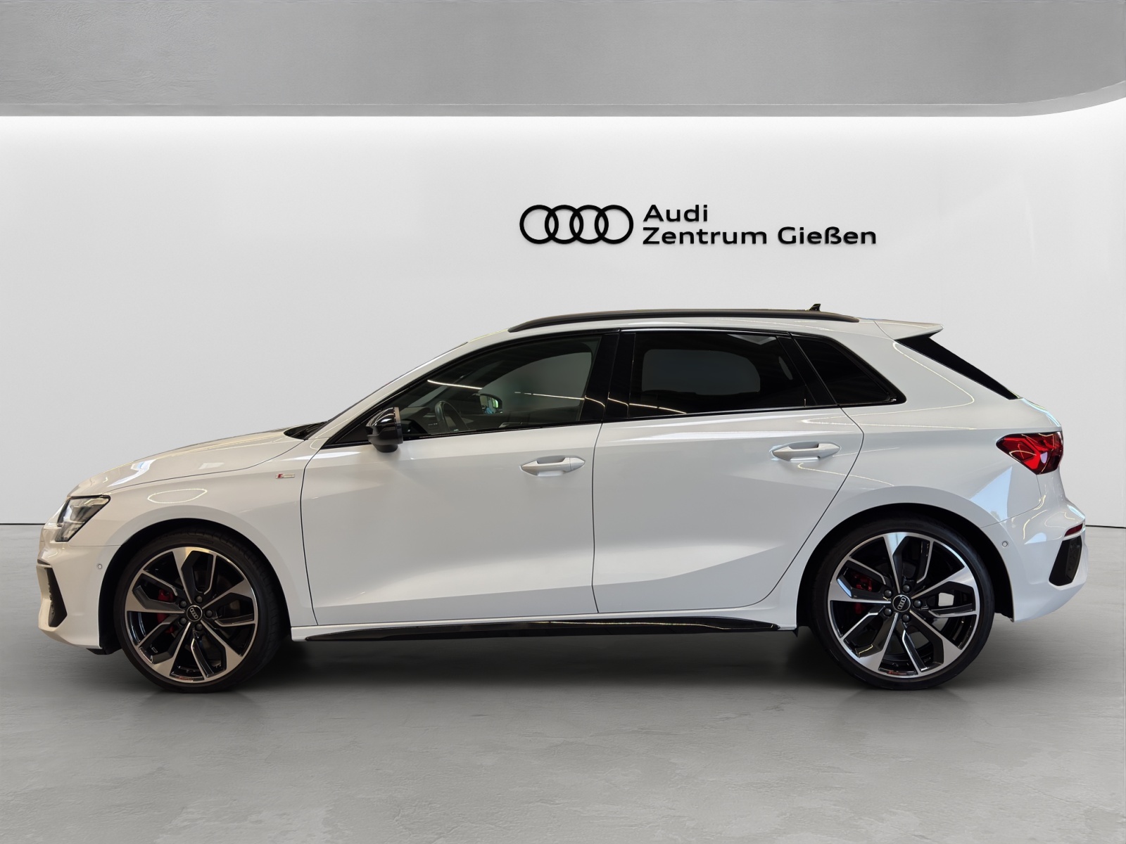 A3 Sportback 40 TFSI quattro S line Black HuD Standheizung Navi