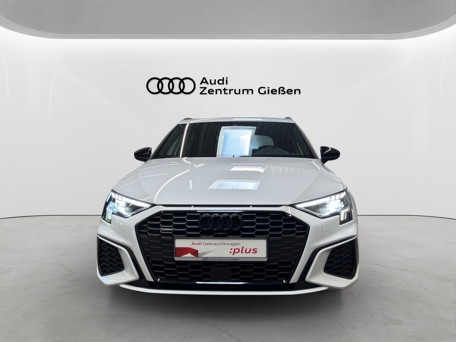 A3 Sportback 40 TFSI quattro S line Black HuD Standheizung Navi
