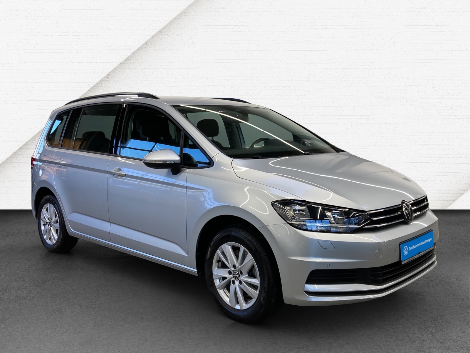 Touran TDI Comfortline 7-Si. Navi Kamera ACC