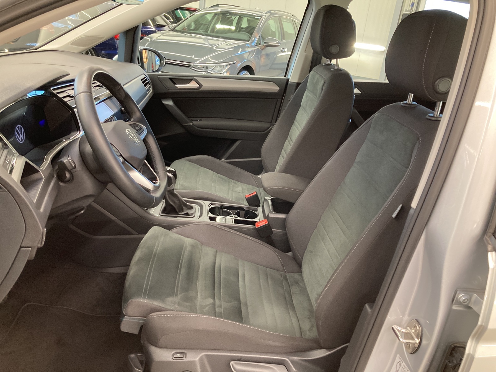 Touran TDI Comfortline 7-Si. Navi Kamera ACC