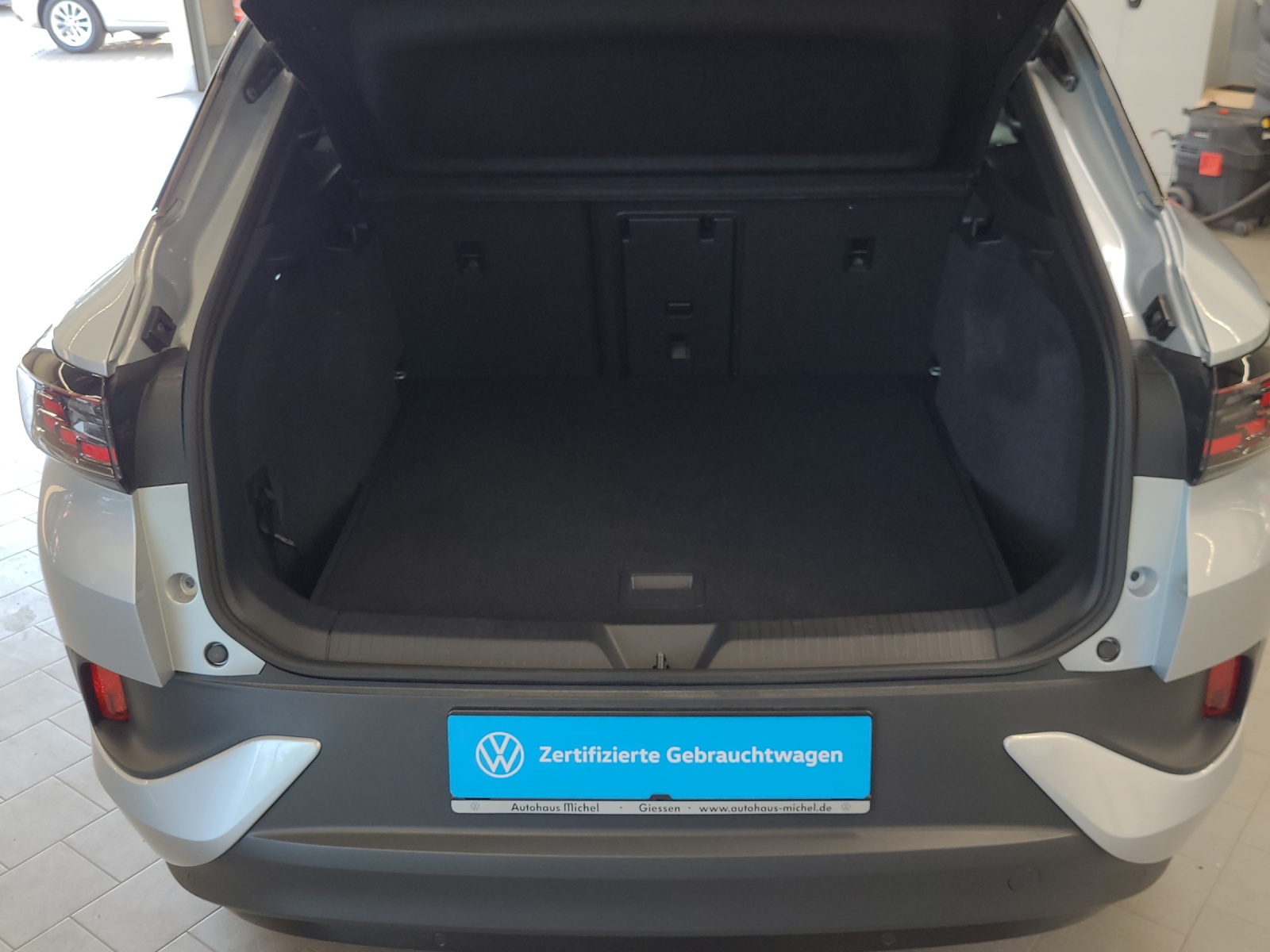 ID.4 GTX 250kW/79kWh Wärmepumpe IQ-Light Navi