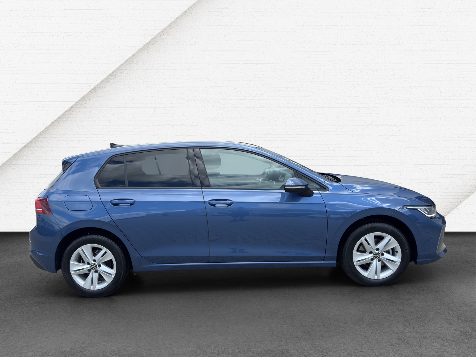 Golf 8 eTSI DSG Life