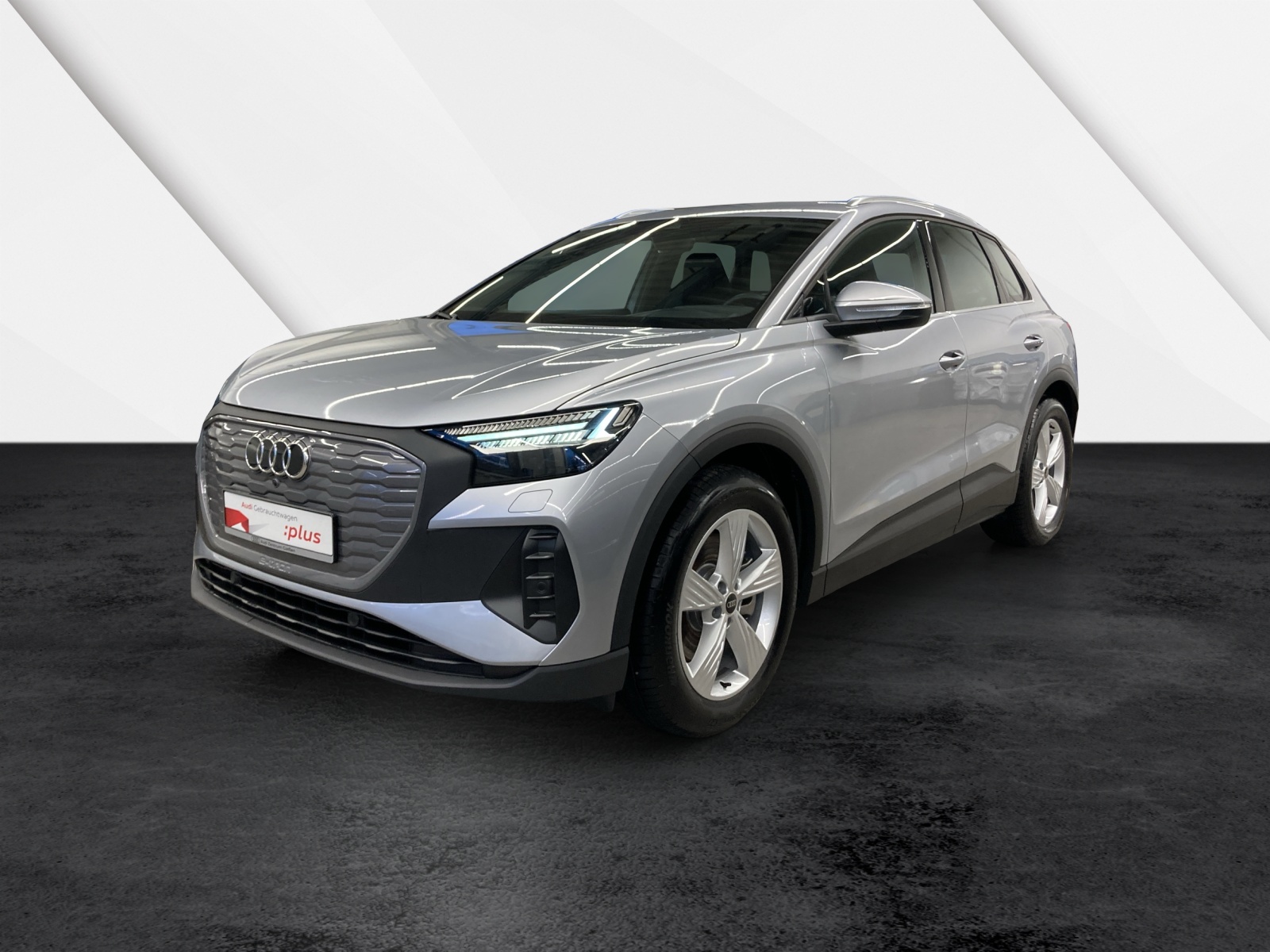 Q4 e-tron 45 basis Matrix-LED ACC Kamera Navi