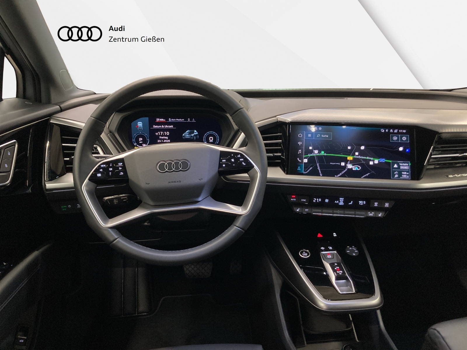 Q4 e-tron 45 basis Matrix-LED ACC Kamera Navi