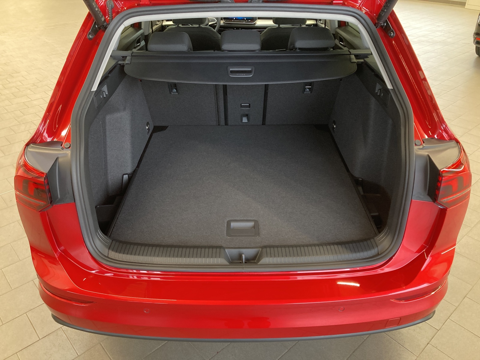 Golf 8 Variant TSI Life