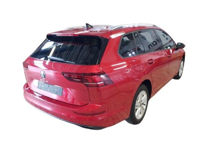 Golf VIII Variant 1.5 TSI Life LED-Plus TravelAssist AppConnect