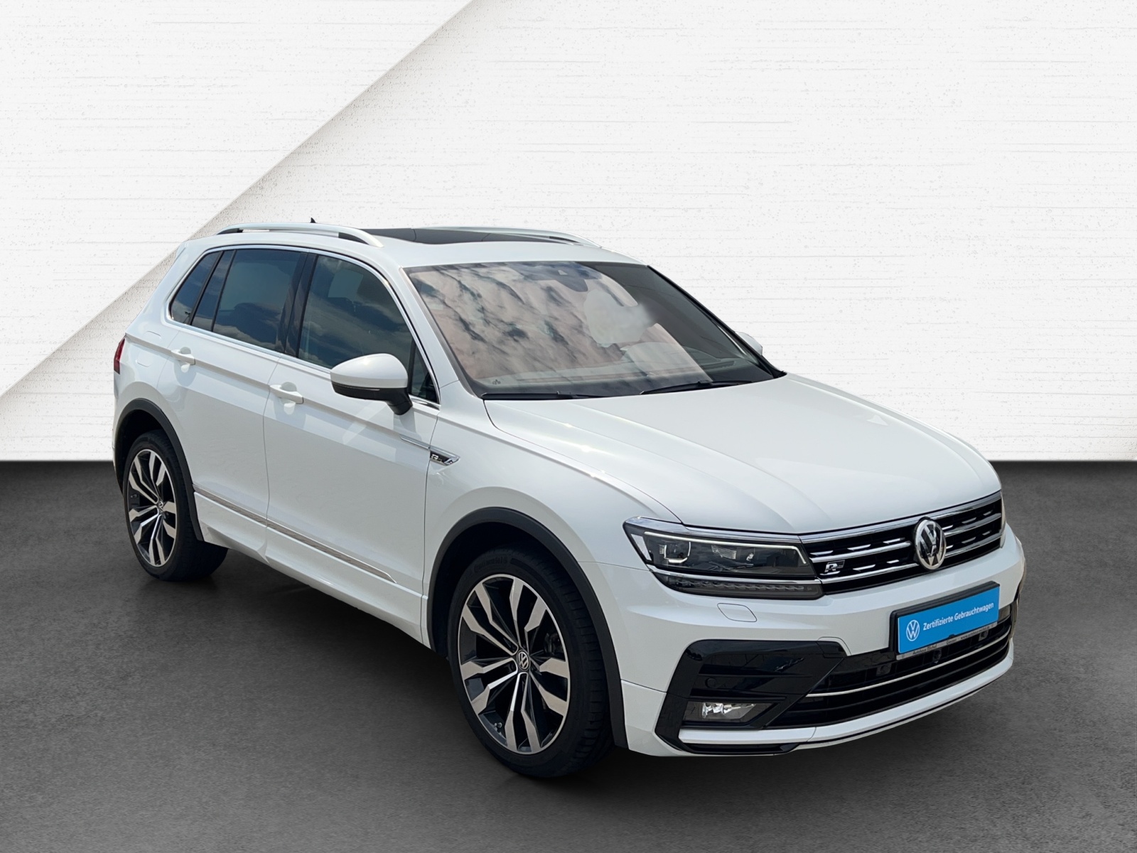 Tiguan TDI DSG 4M Highline Panodach DCC AHK Standheiz. Alu-20Zoll