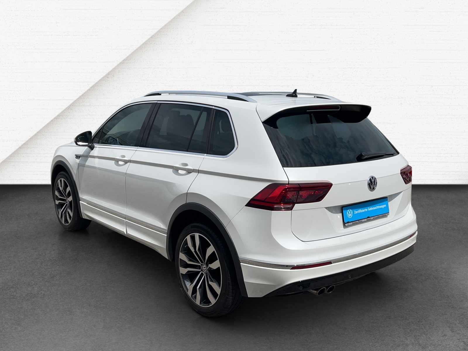 Tiguan TDI DSG 4M Highline Panodach DCC AHK Standheiz. Alu-20Zoll