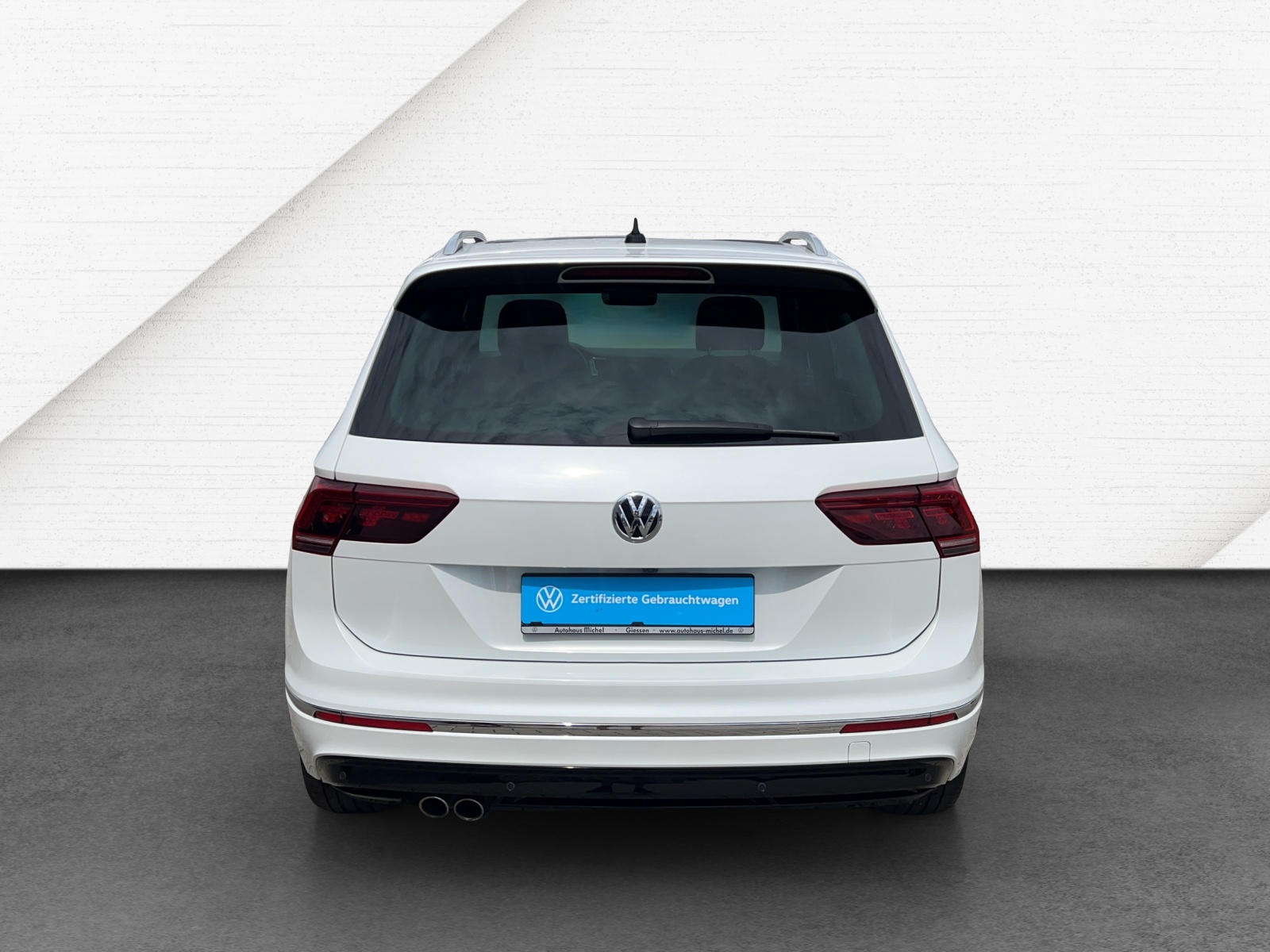 Tiguan TDI DSG 4M Highline Panodach DCC AHK Standheiz. Alu-20Zoll