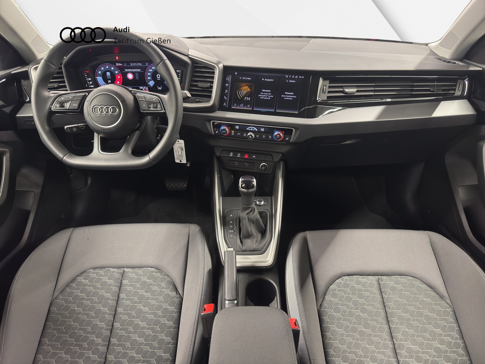 A1 Sportback 30 TFSI S-tronic advanced ACC SHZ