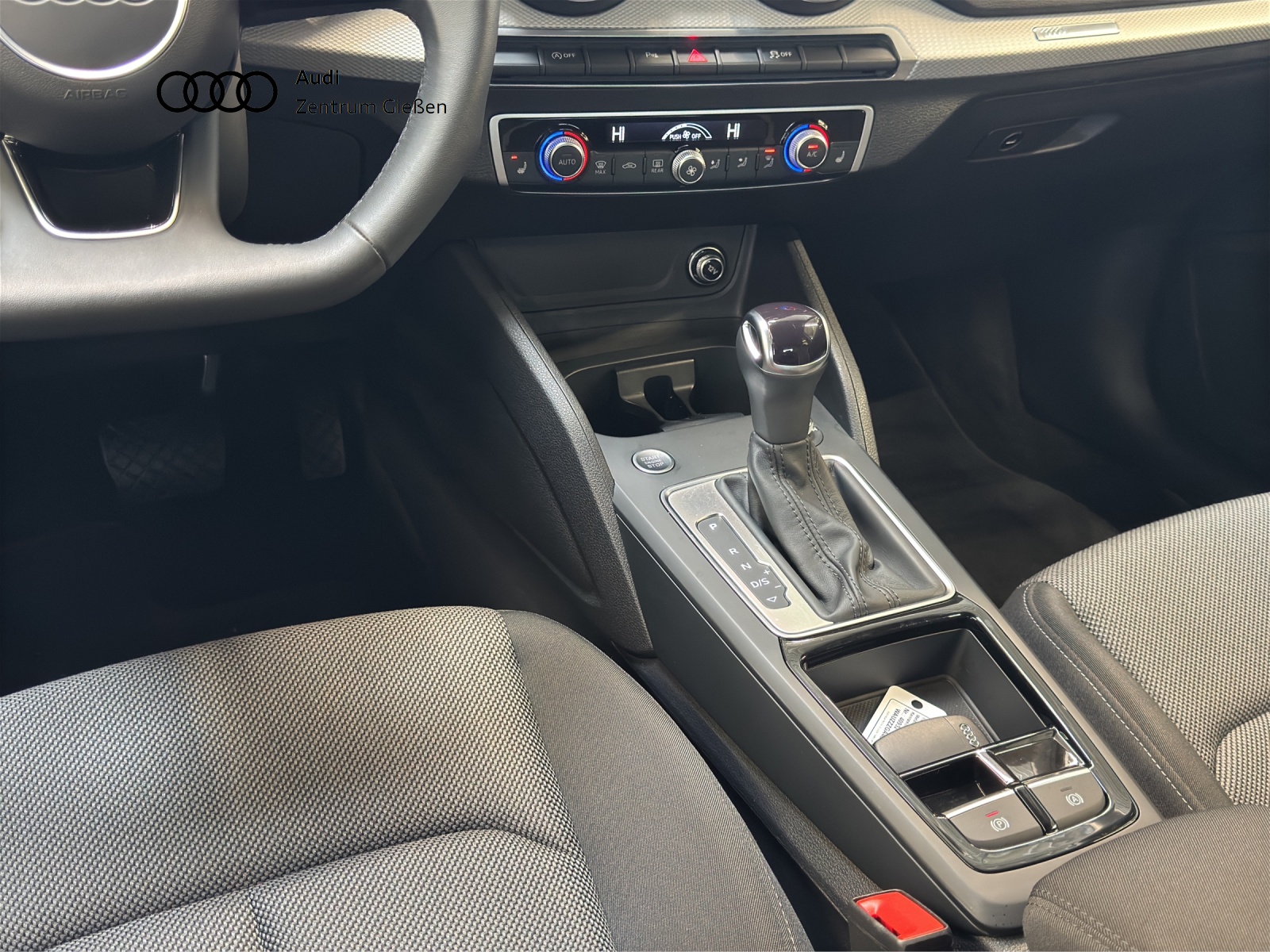 Q2 35 TFSI S-tronic S line Assistenzpaket Kamera Navi