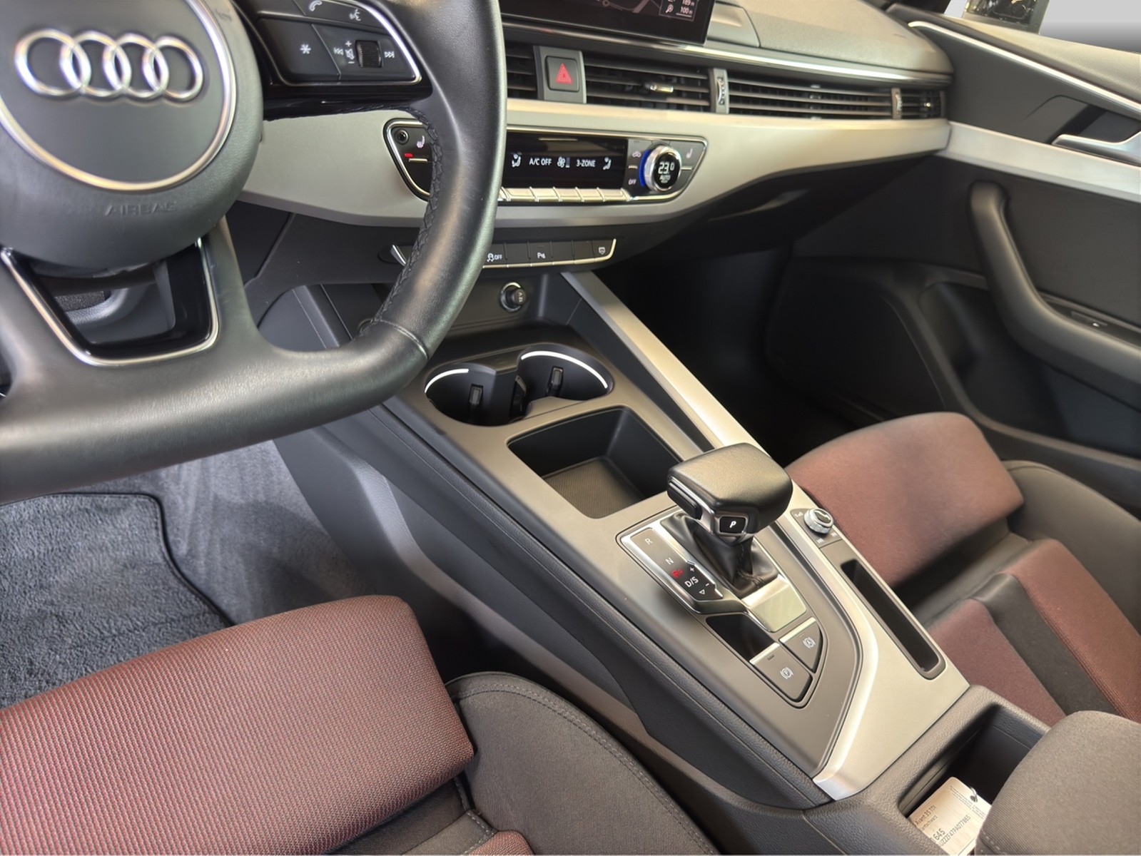 A4 Avant 35 TDI S-tronic basis LED AHK Navi