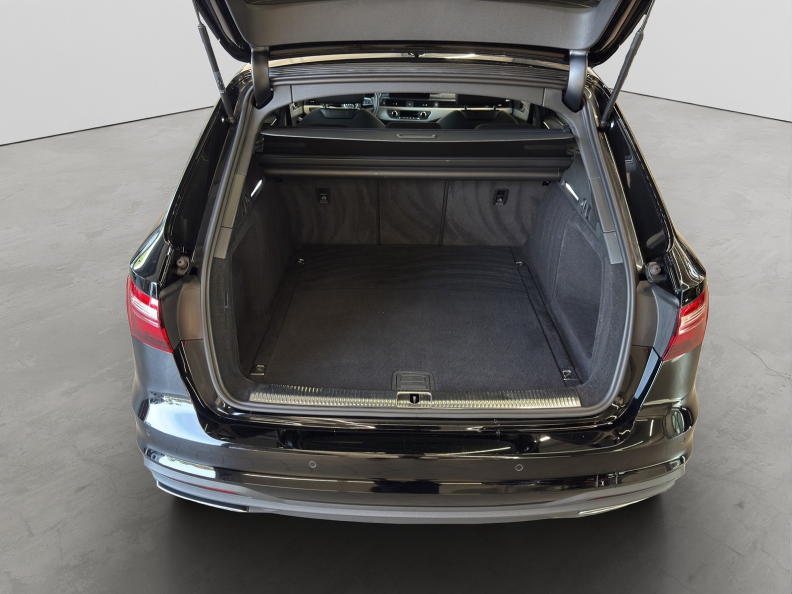 A4 Avant 35 TDI S-tronic basis LED AHK Navi