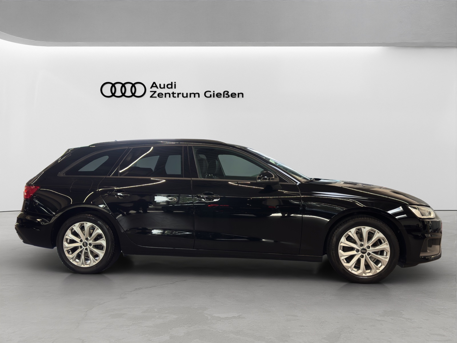 A4 Avant 35 TDI S-tronic basis LED AHK Navi