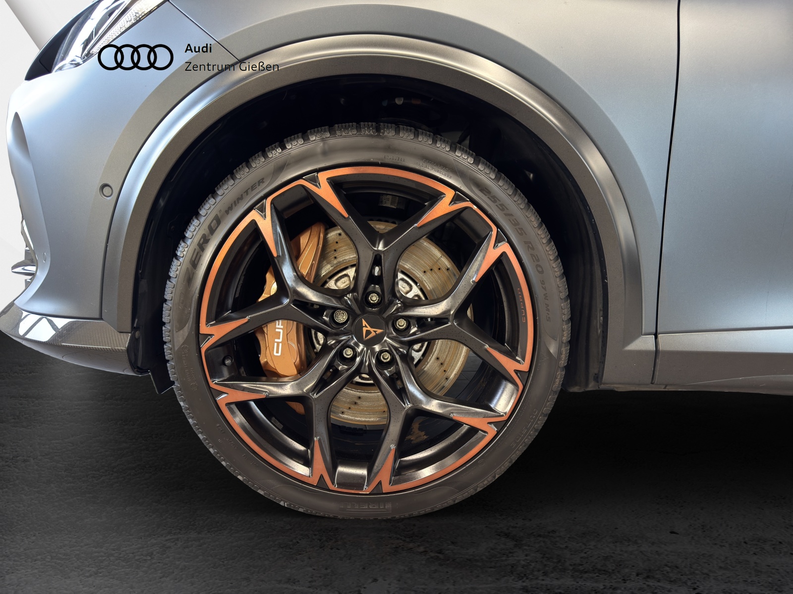 Formentor 2.5 TSI 4Drive DSG VZ CARBON ACC DCC BEATS LED NAVI