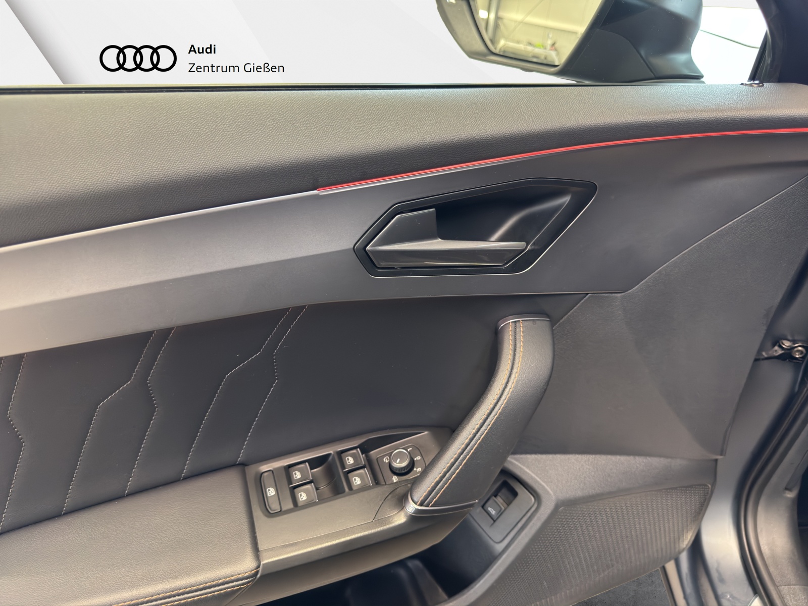 Formentor 2.5 TSI 4Drive DSG VZ CARBON ACC DCC BEATS LED NAVI