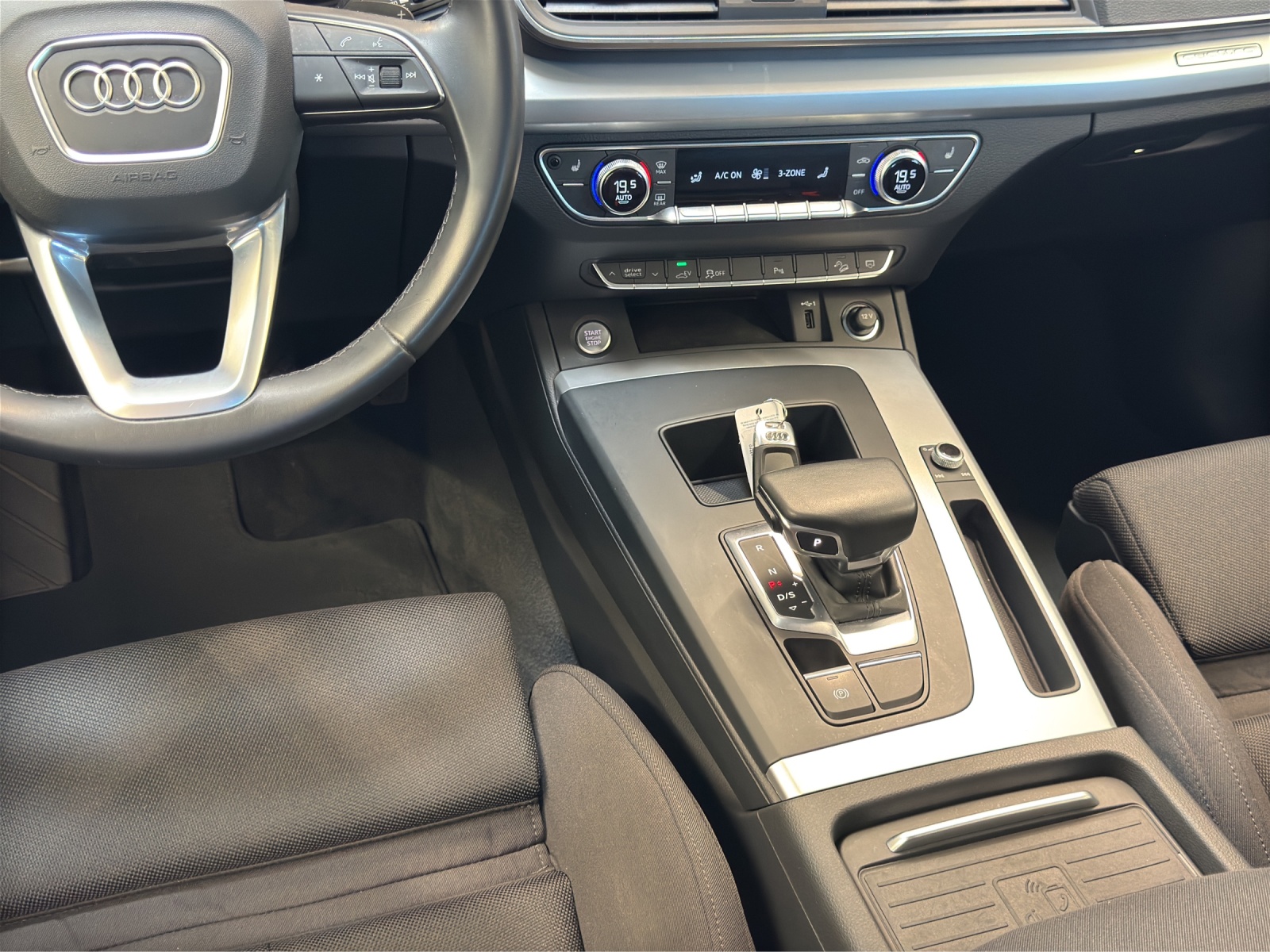 Q5 50 TFSI e quattro AHK Matrix-LED Kamera Navi