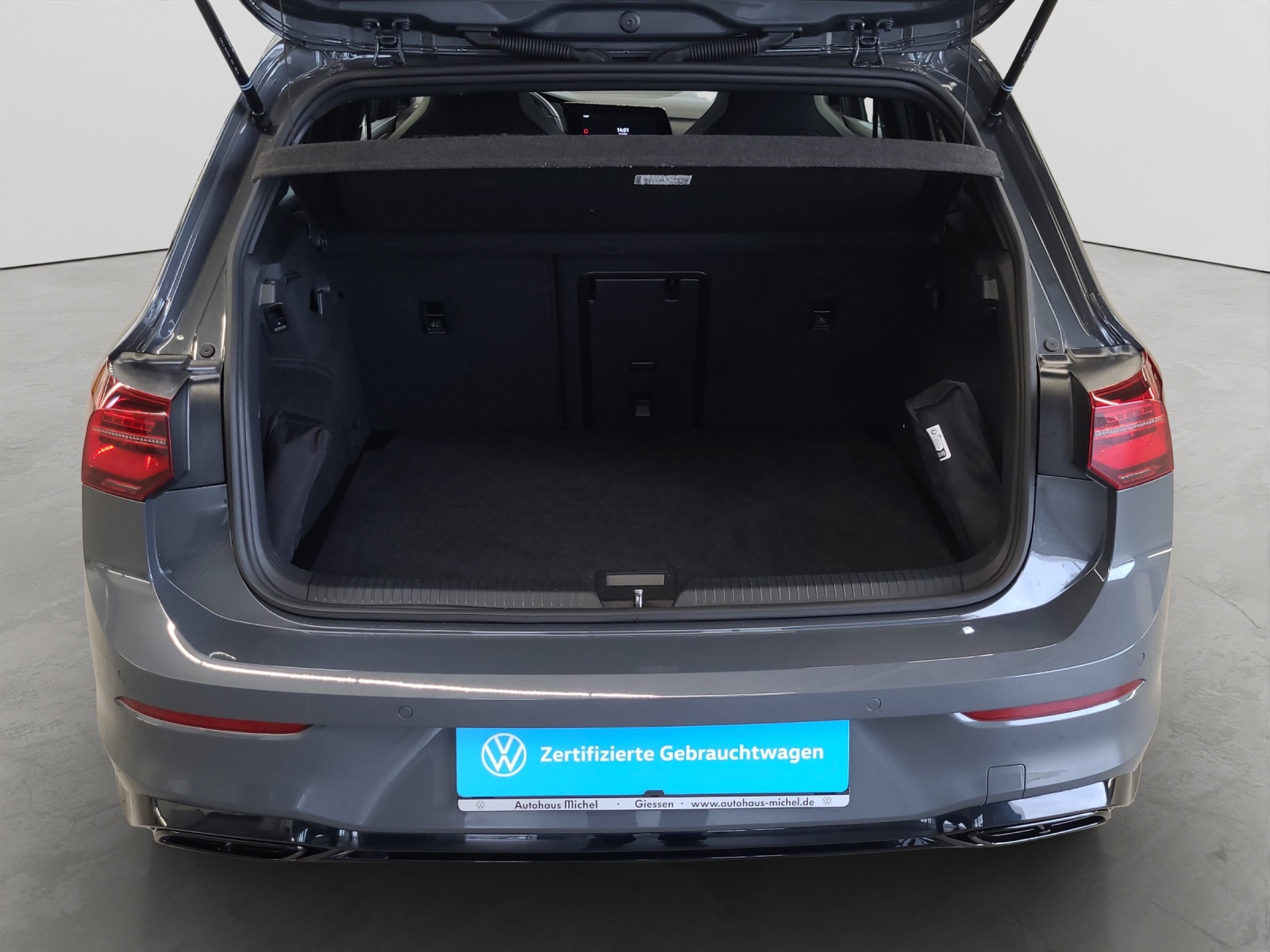 Golf 8 eTSI DSG R-Line